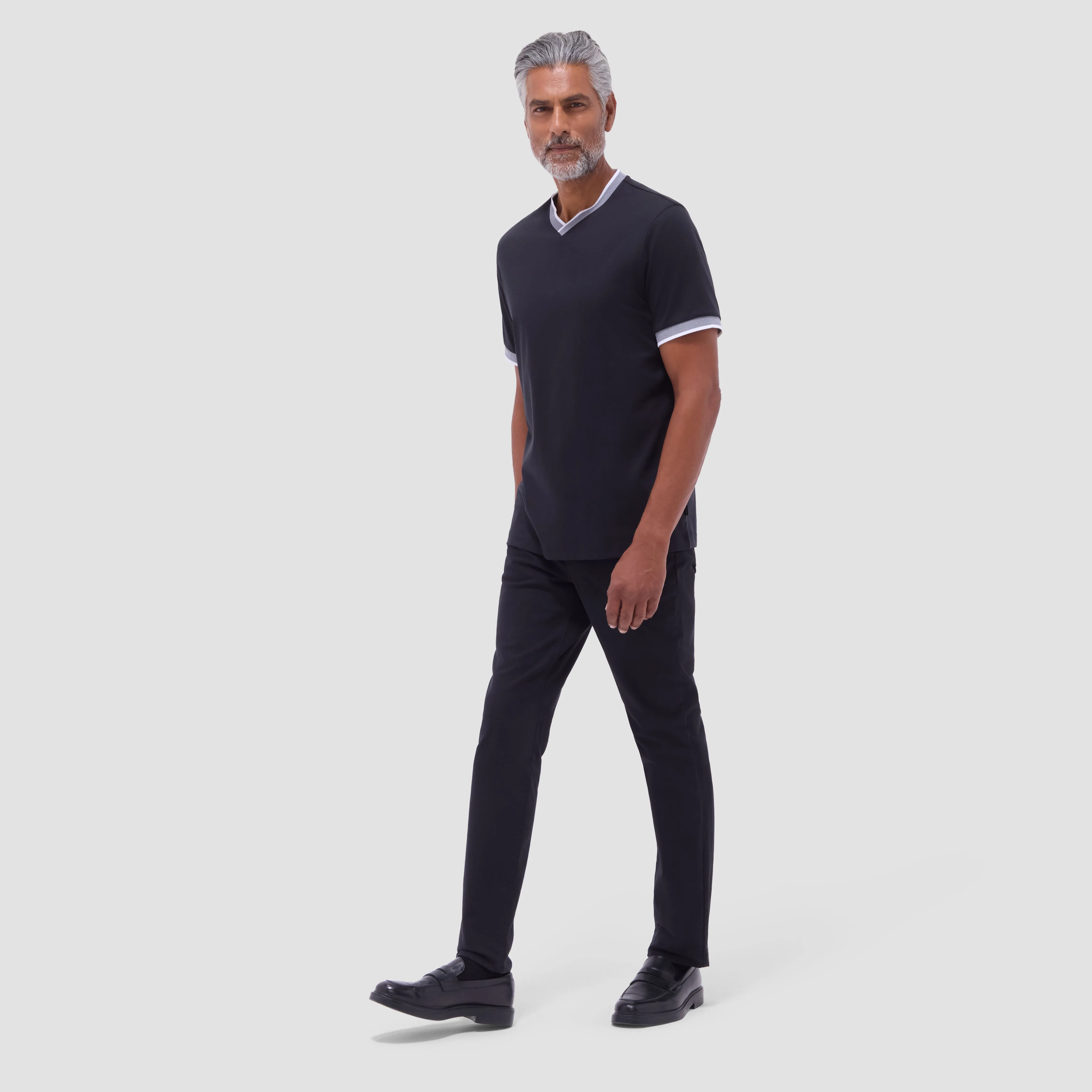 Solid Crew Neck T-Shirt sold by Bugatchi product image thumbnail 5