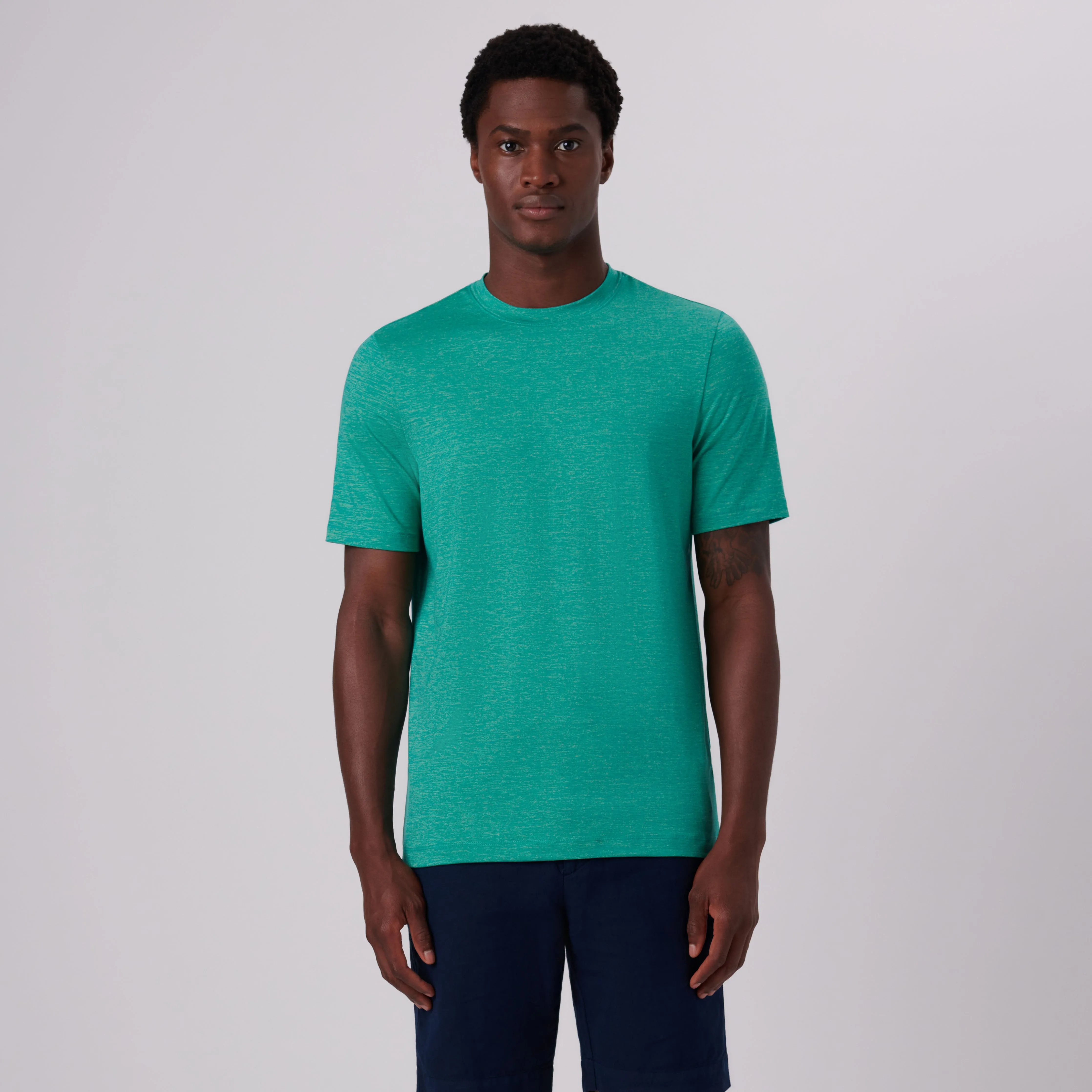 Reed Performance Crew Neck With SPF50+ sold by Bugatchi product image thumbnail 2