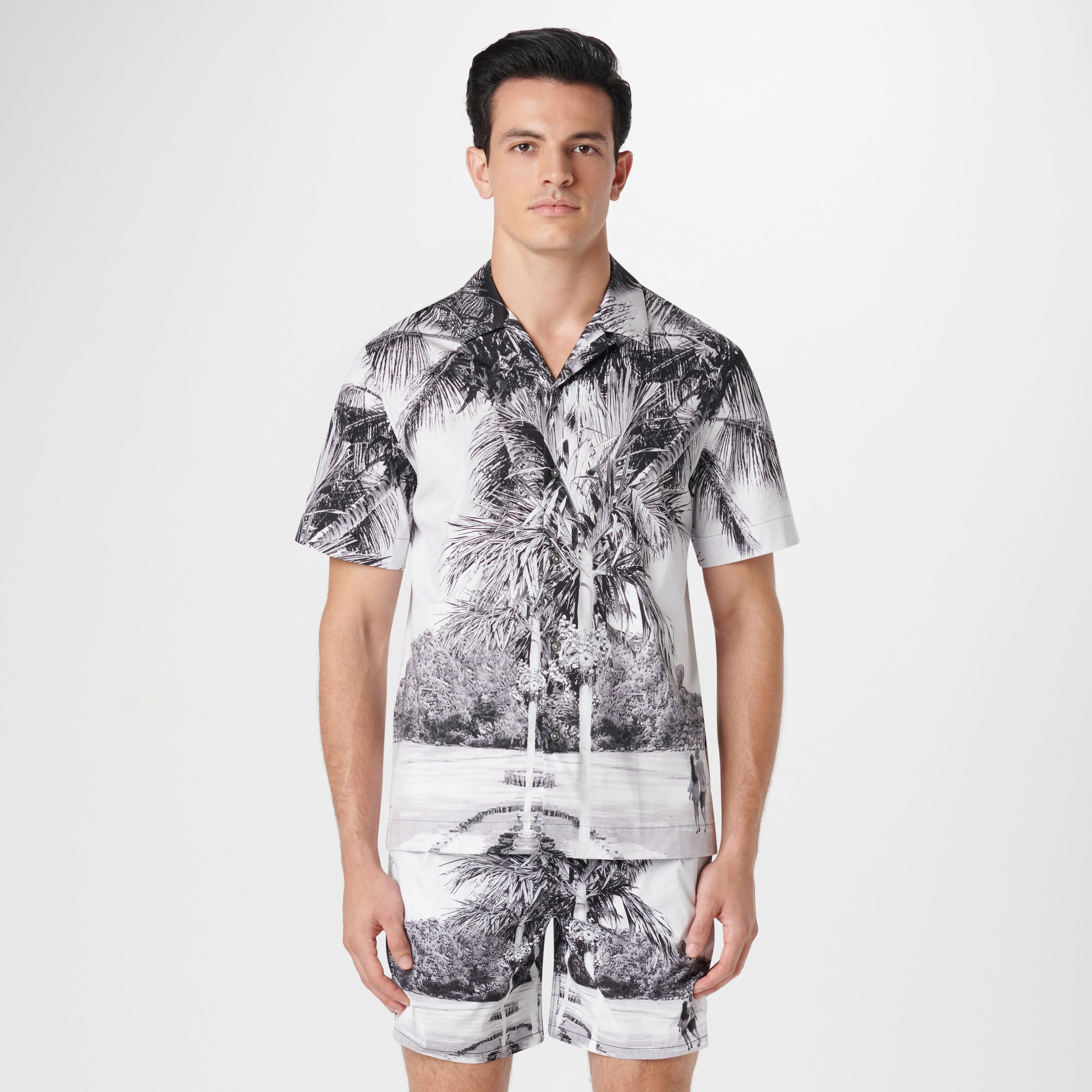 Cole Tropical Photoprint OoohCotton Camp Shirt sold by Bugatchi product image thumbnail 2