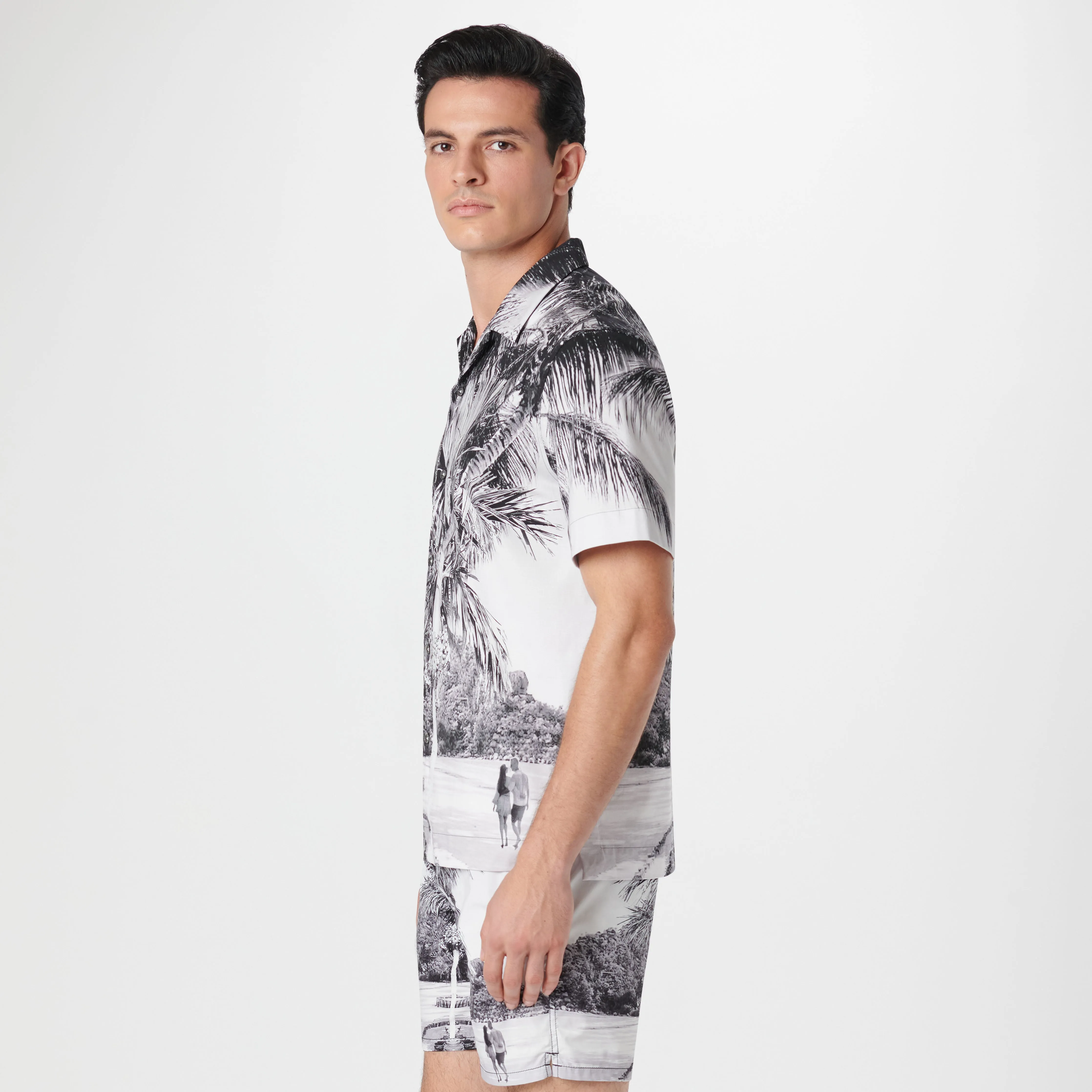 Cole Tropical Photoprint OoohCotton Camp Shirt sold by Bugatchi product image thumbnail 3
