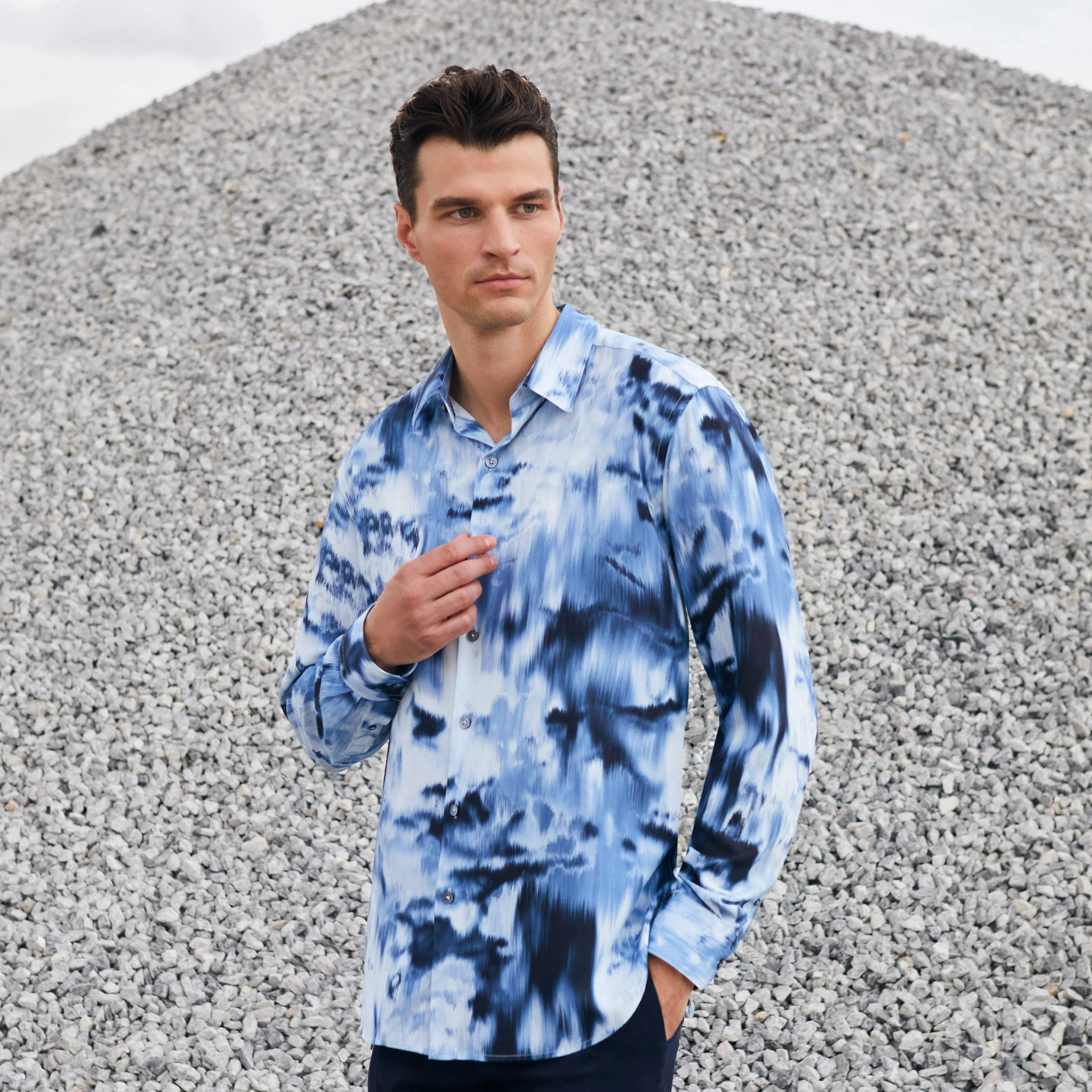 Julian EcoVero Airbrush Shirt sold by Bugatchi