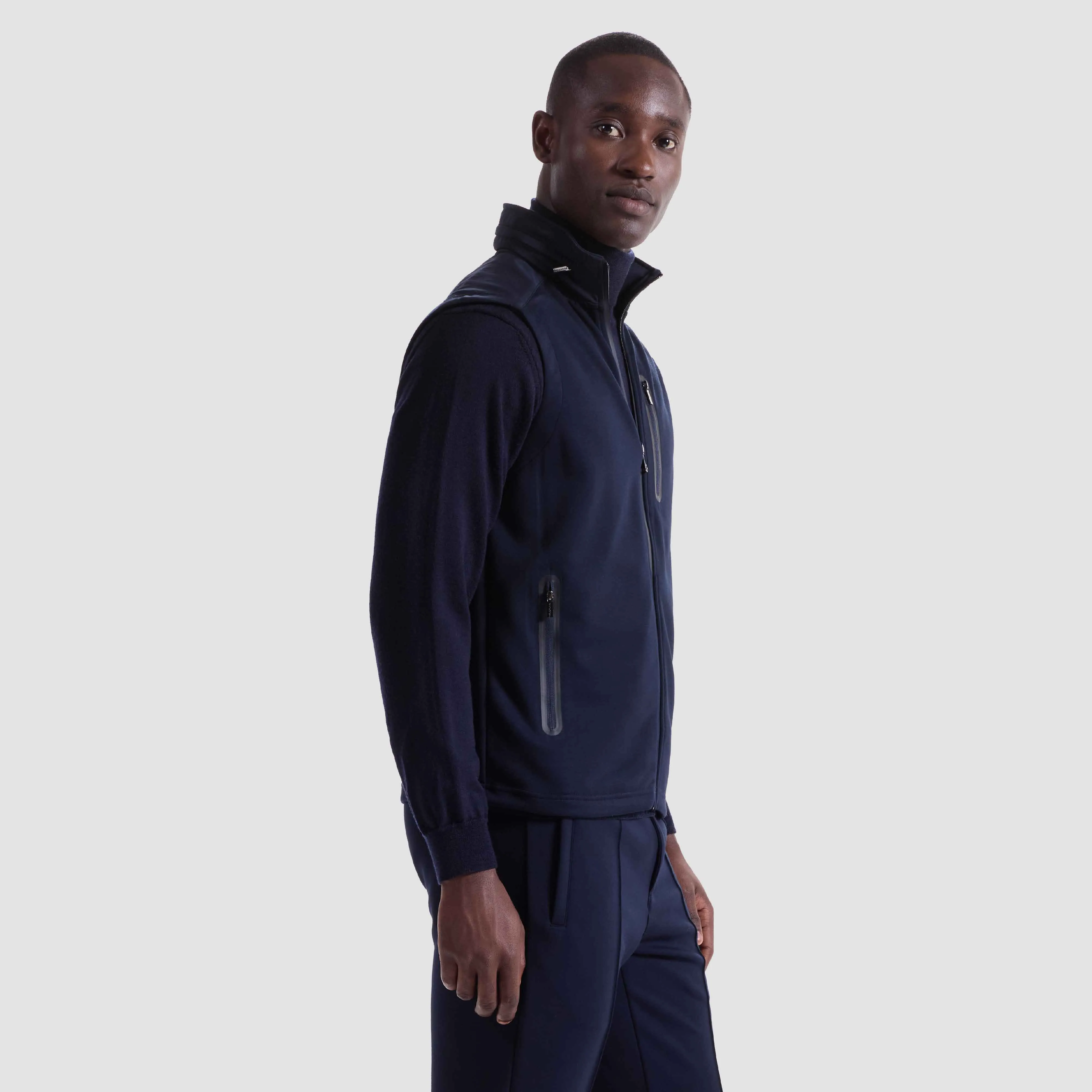 Soft Touch Performance Nylon Hooded Vest sold by Bugatchi product image thumbnail 3