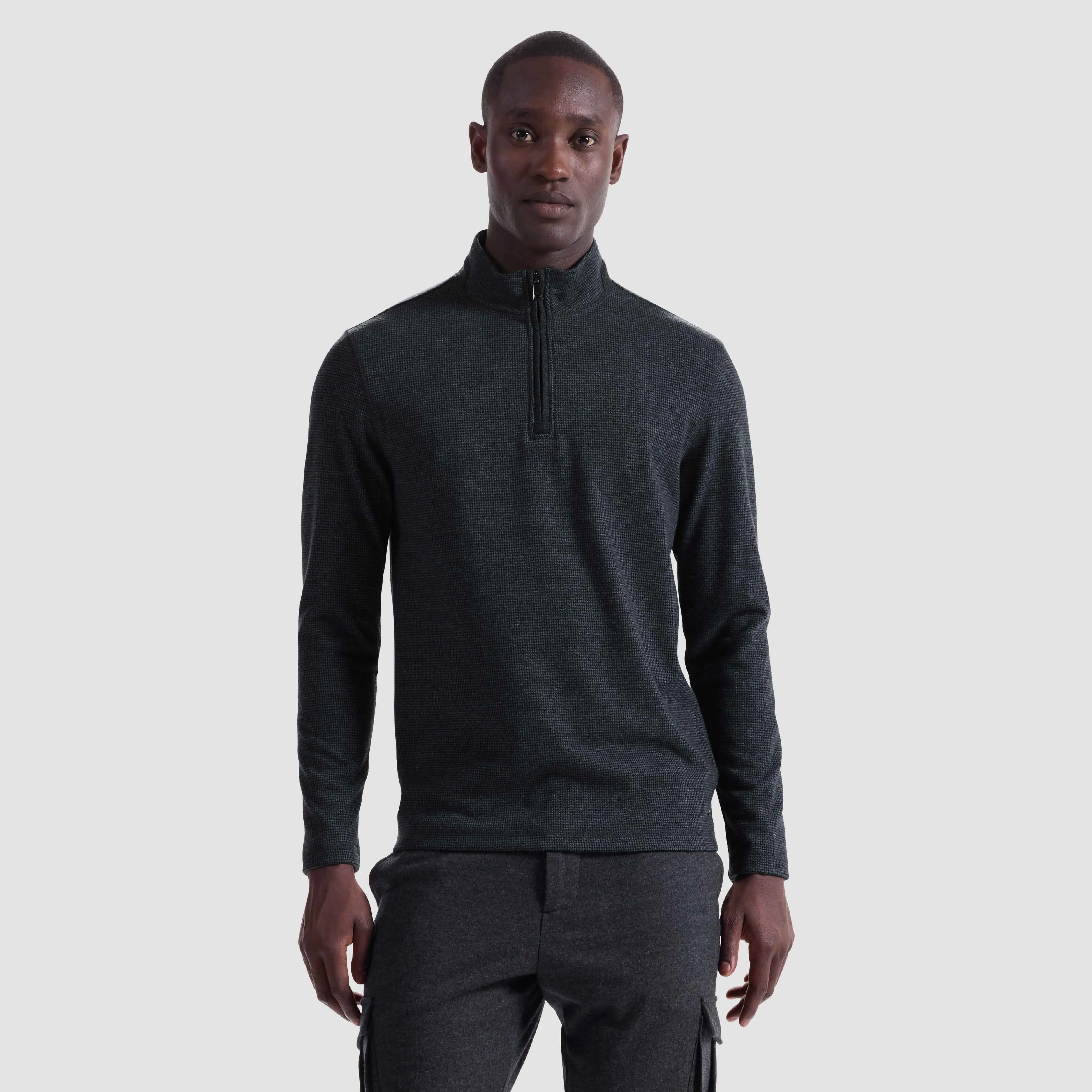 Houndstooth Performance Quarter Zip sold by Bugatchi product image thumbnail 2