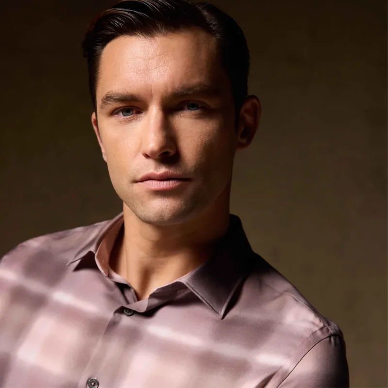 Julian Gradient Abstract Shirt sold by Bugatchi