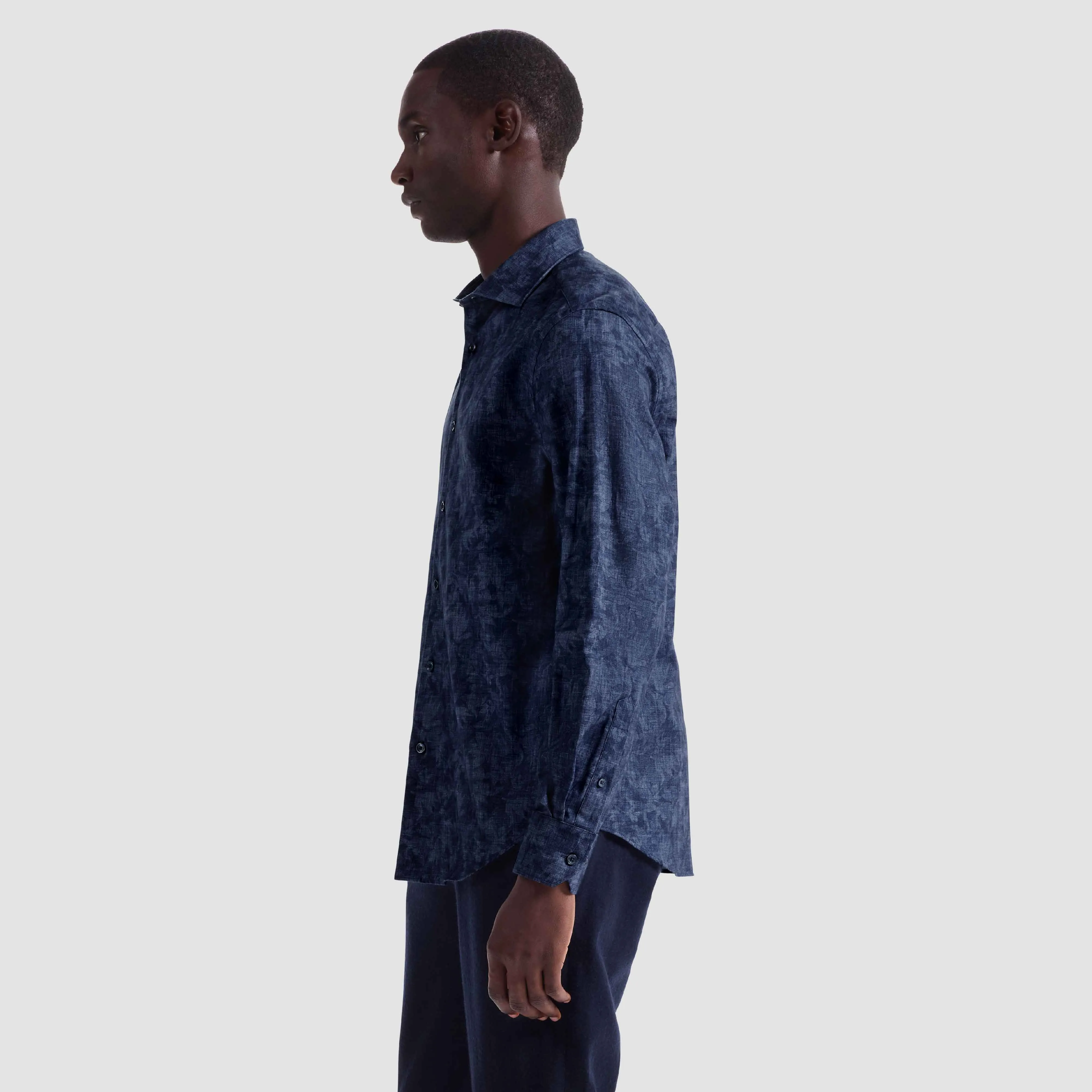 Axel Faded Floral Shirt sold by Bugatchi product image thumbnail 3