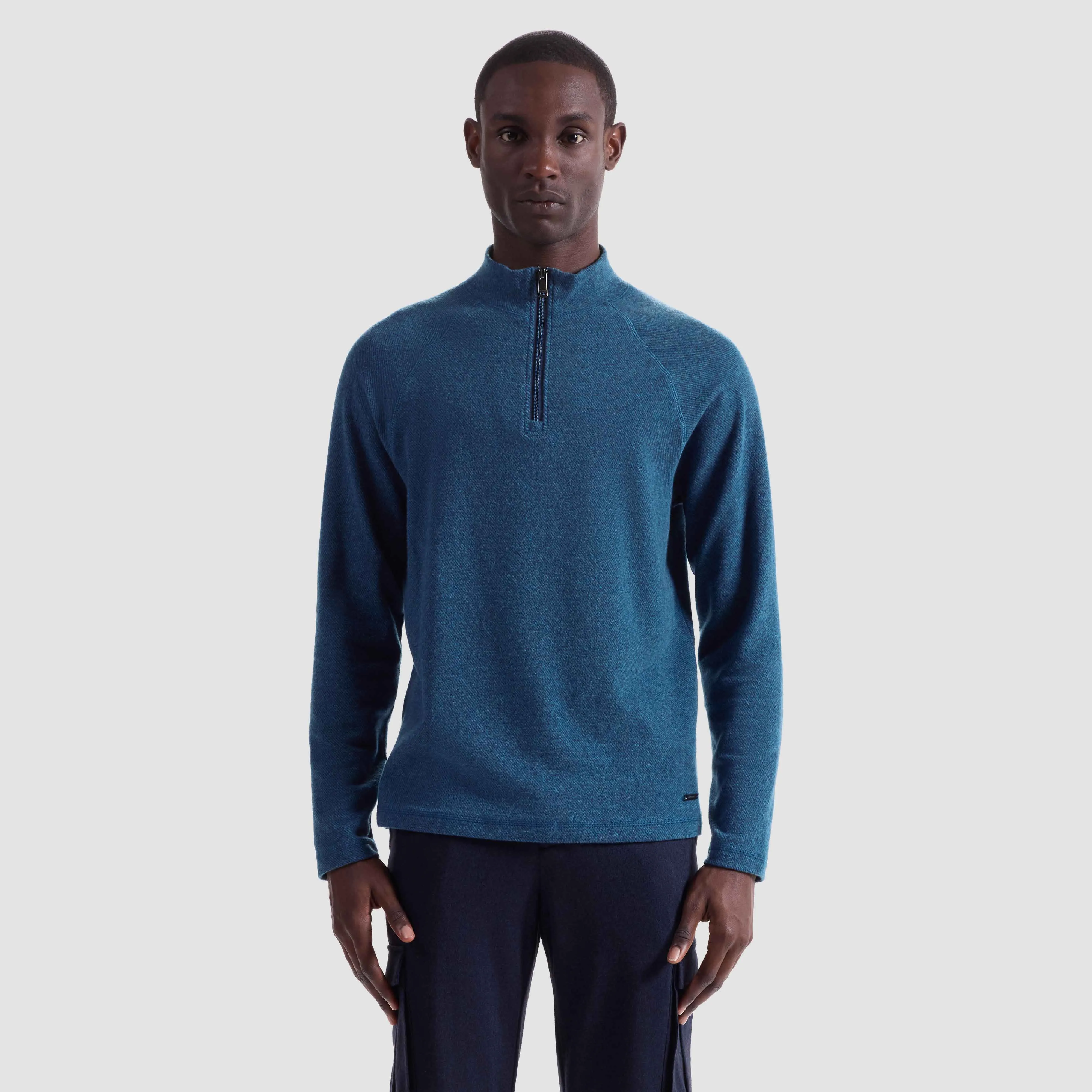 Diagonal Stripe Performance Quarter Zip sold by Bugatchi product image thumbnail 2
