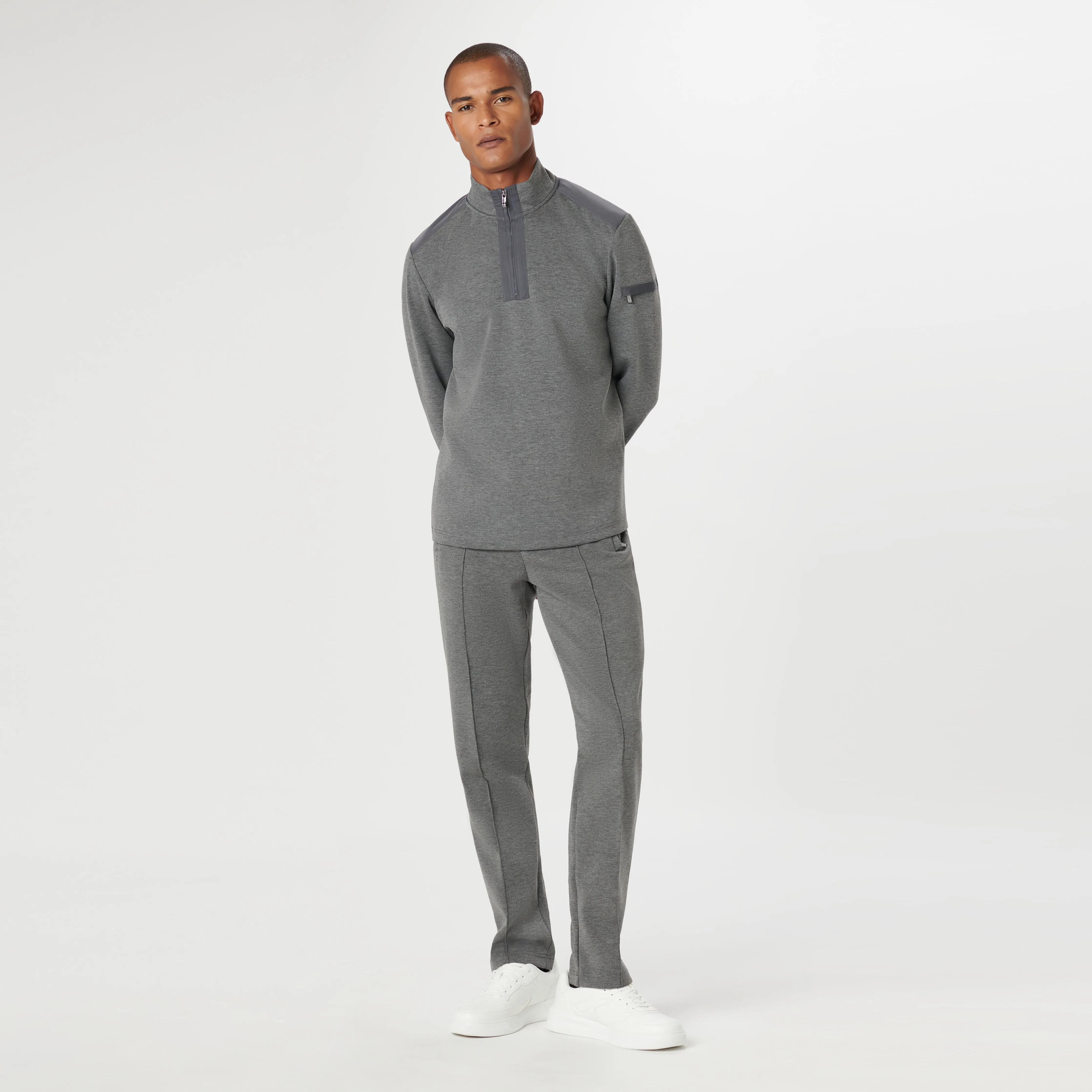 Soft Touch Performance Quarter Zip Pullover sold by Bugatchi product image thumbnail 5