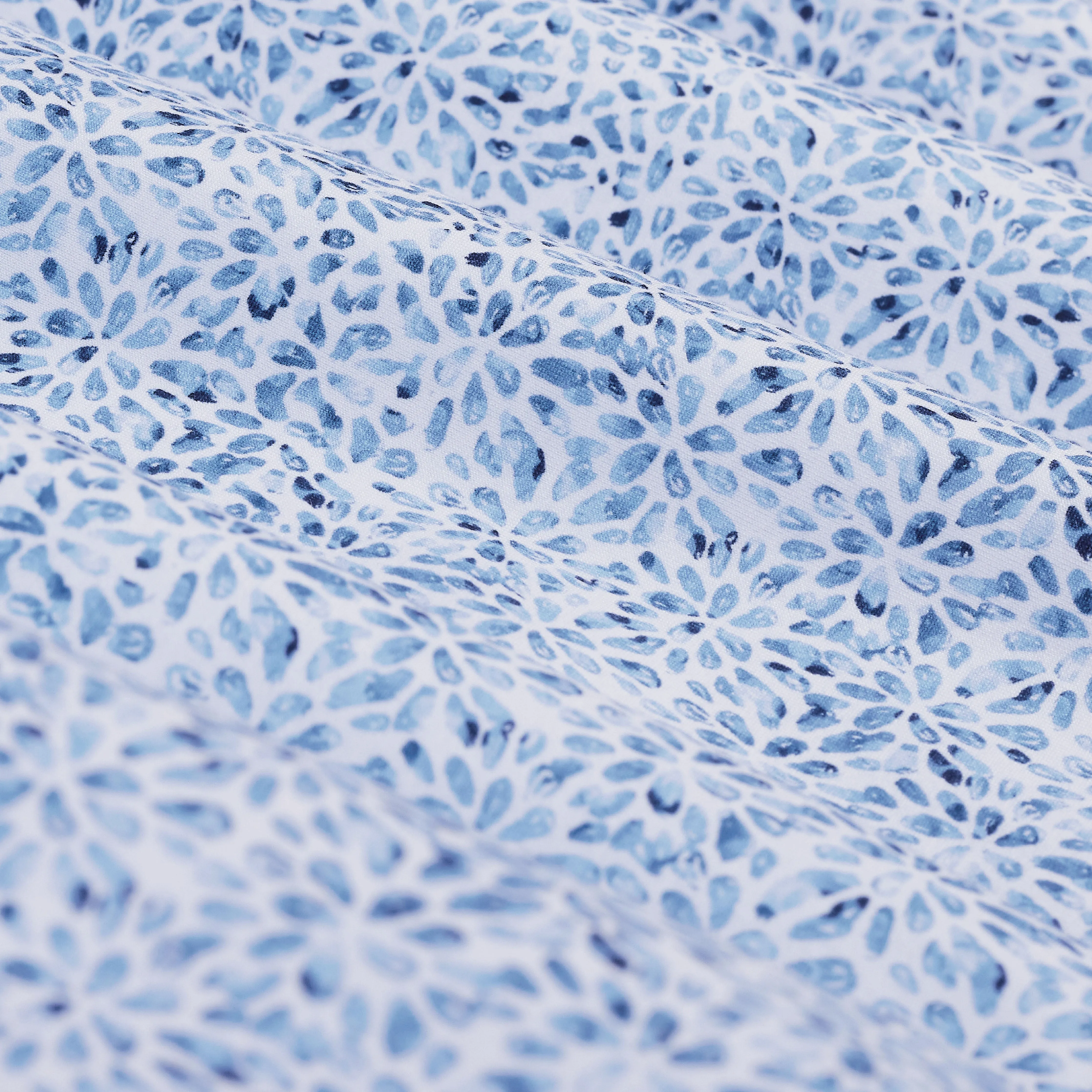 Miles OoohCotton Floral Short-Sleeve Shirt sold by Bugatchi product image thumbnail 5