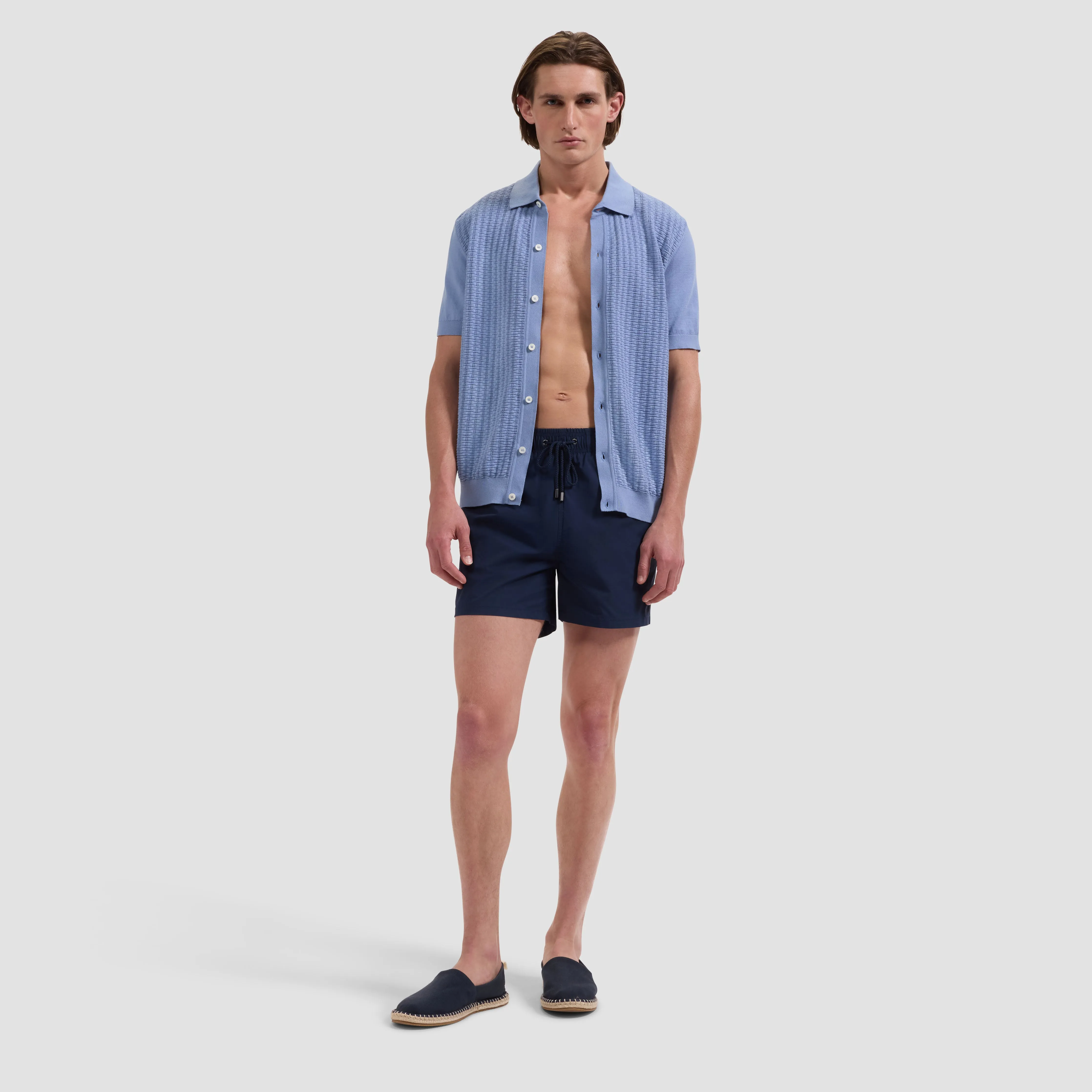 Zane Shorter-Length Water Reactive Palm Tree Swim Trunks sold by Bugatchi product image thumbnail 4