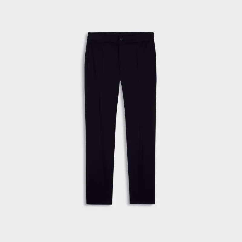 Soft Touch Solid Casual Pants made by Bugatchi