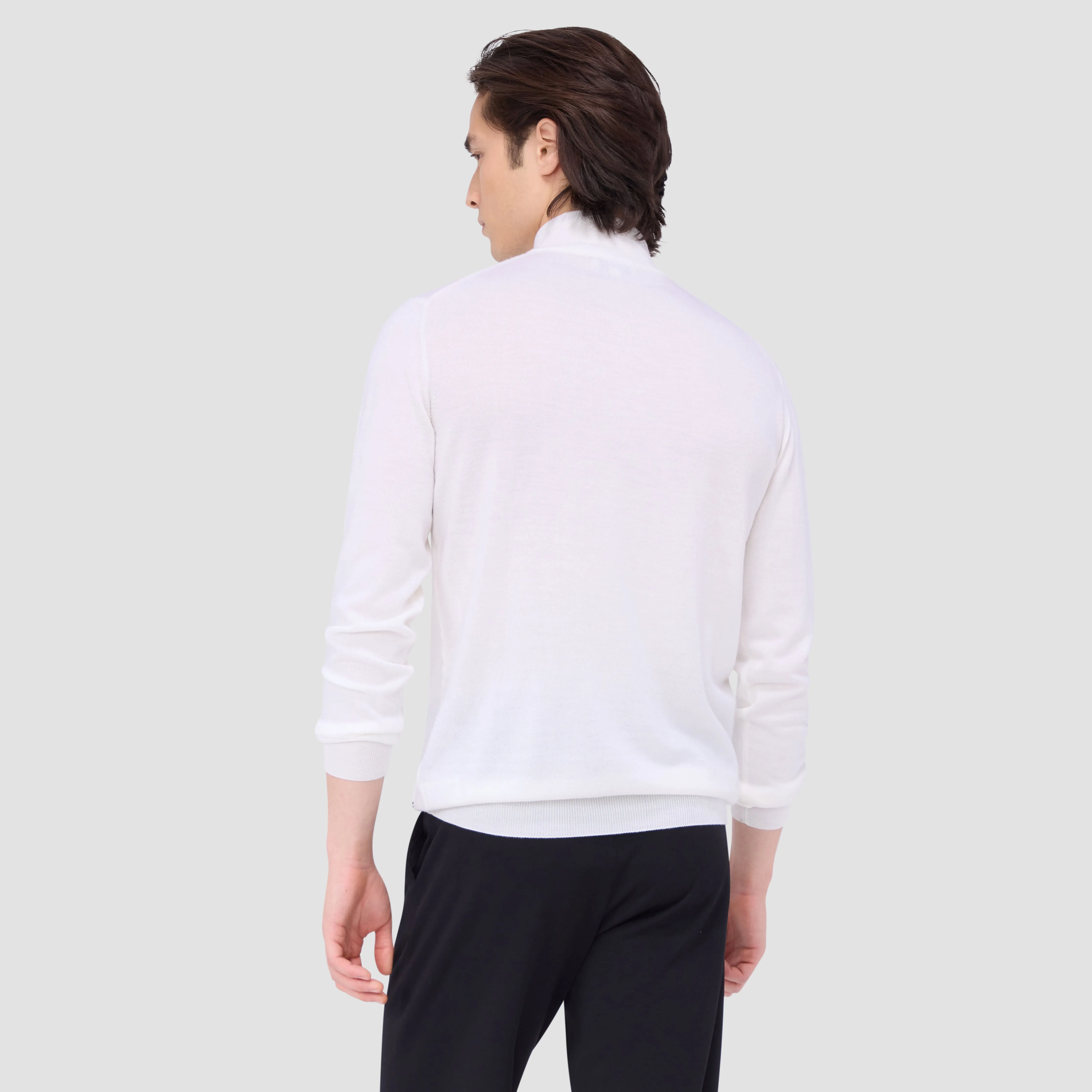 Spencer Quarter-Zip Super Merino Sweater sold by Bugatchi product image thumbnail 4