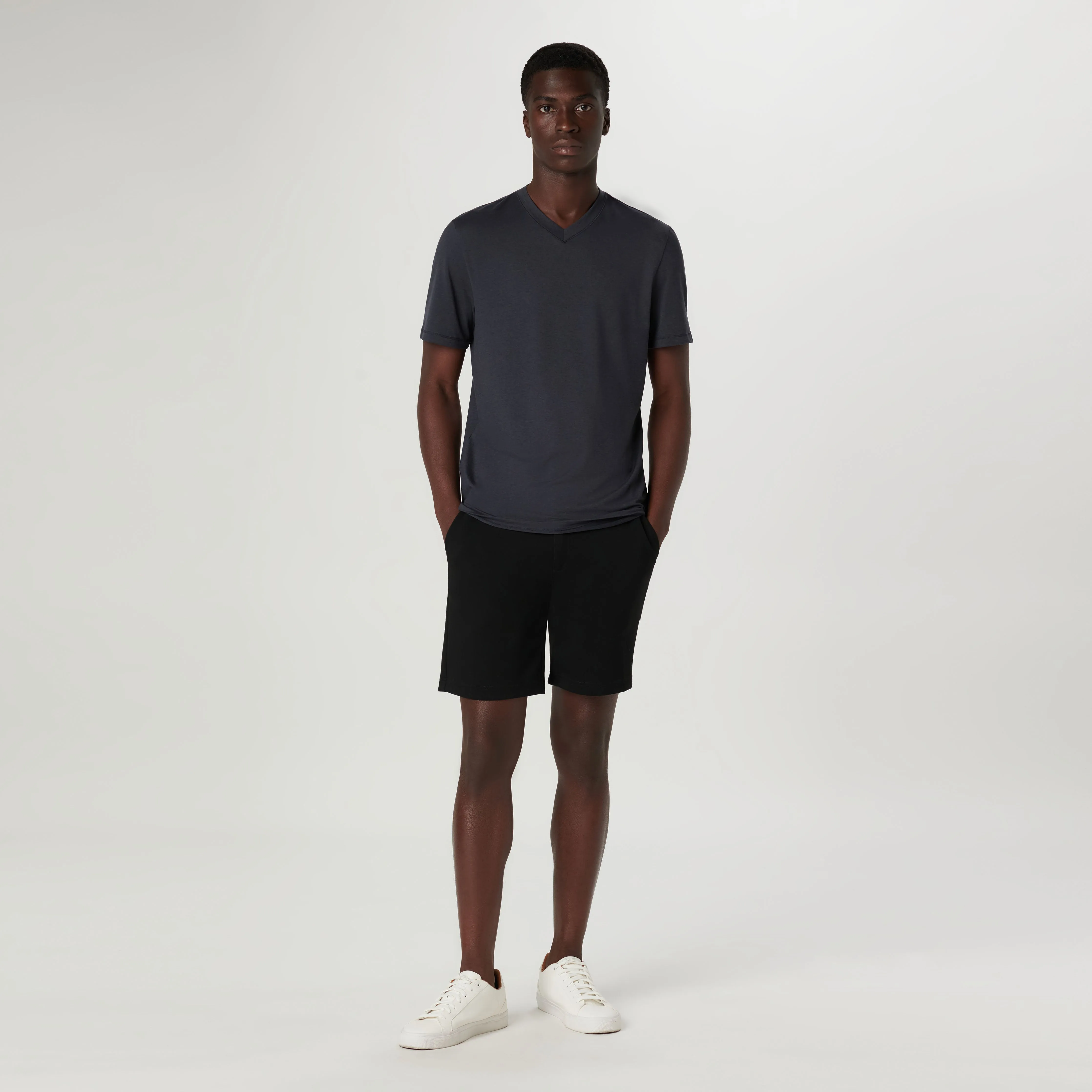 UV50 Performance T-Shirt sold by Bugatchi product image thumbnail 5