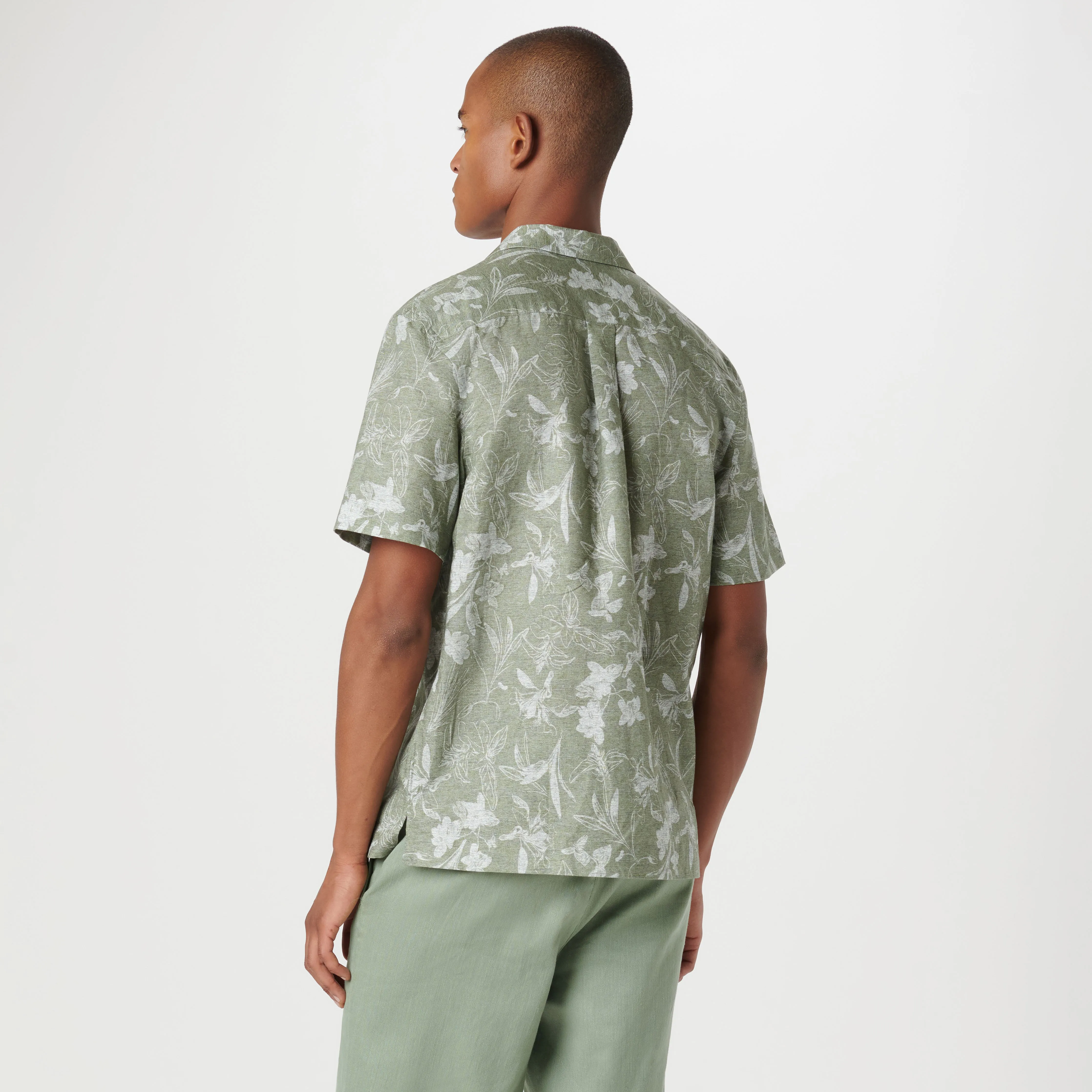 Orson Floral Short Sleeve Shirt sold by Bugatchi product image thumbnail 4