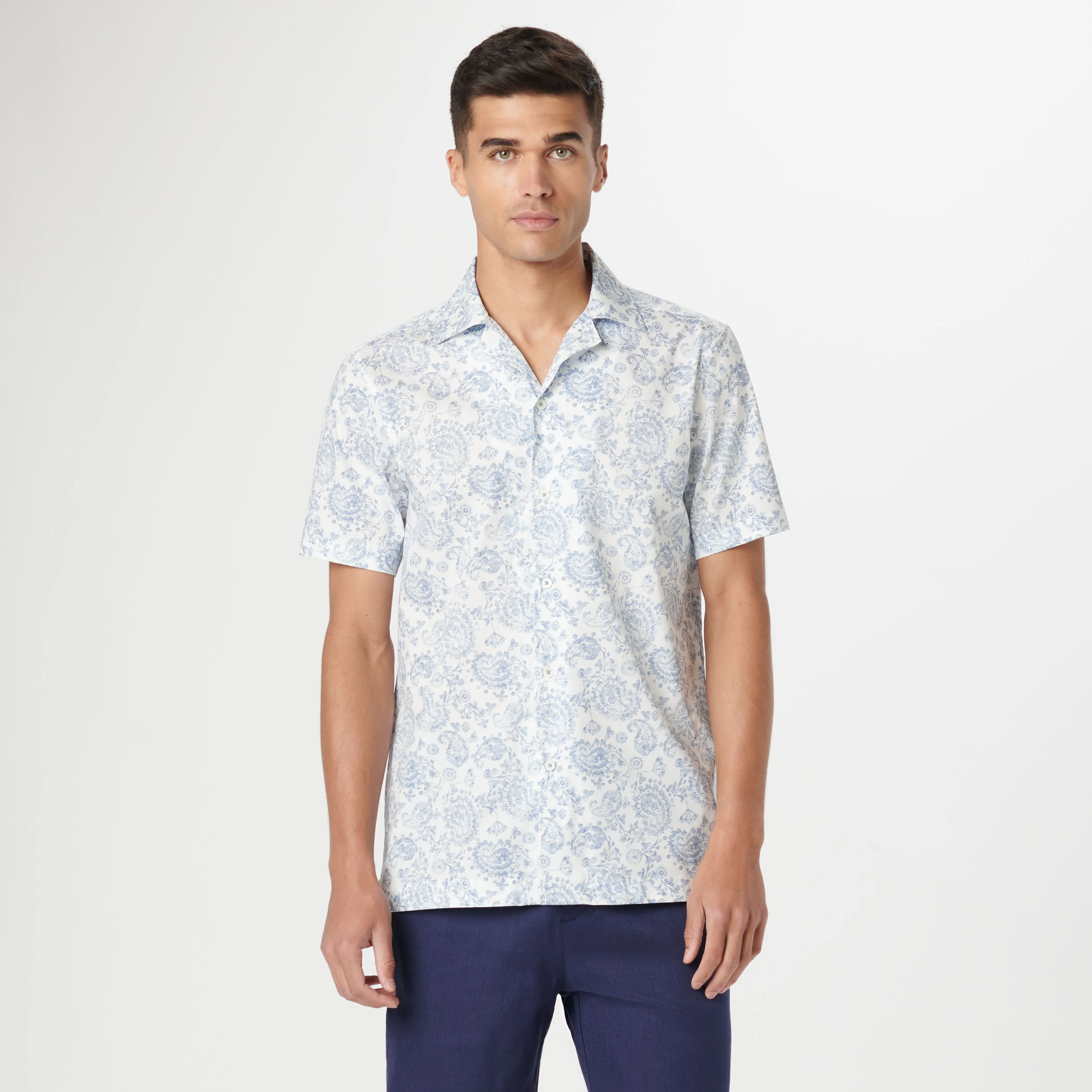 Jackson Paisley Short Sleeve Shirt sold by Bugatchi product image thumbnail 2