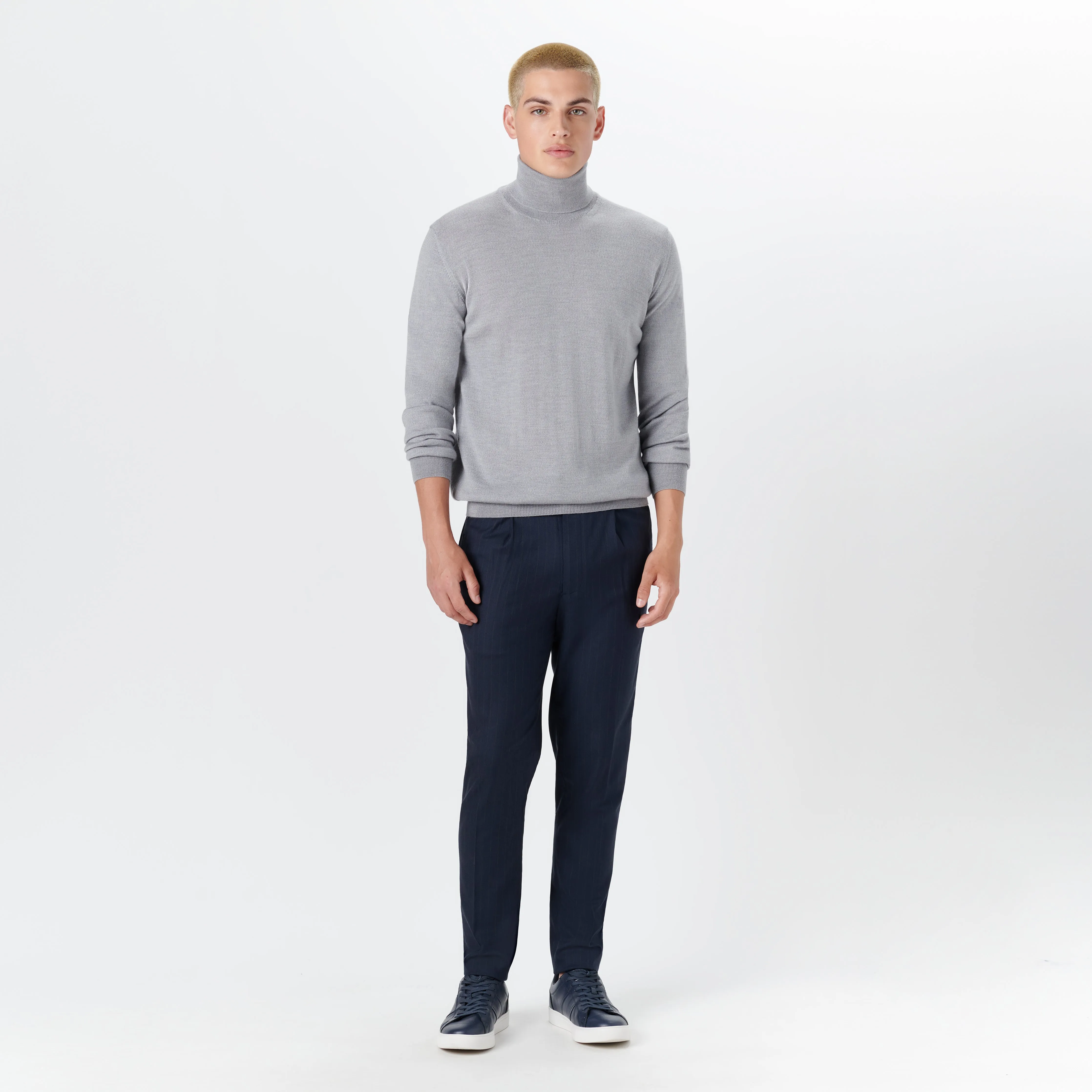 Super Merino Turtle Neck Solid Sweater sold by Bugatchi product image thumbnail 5