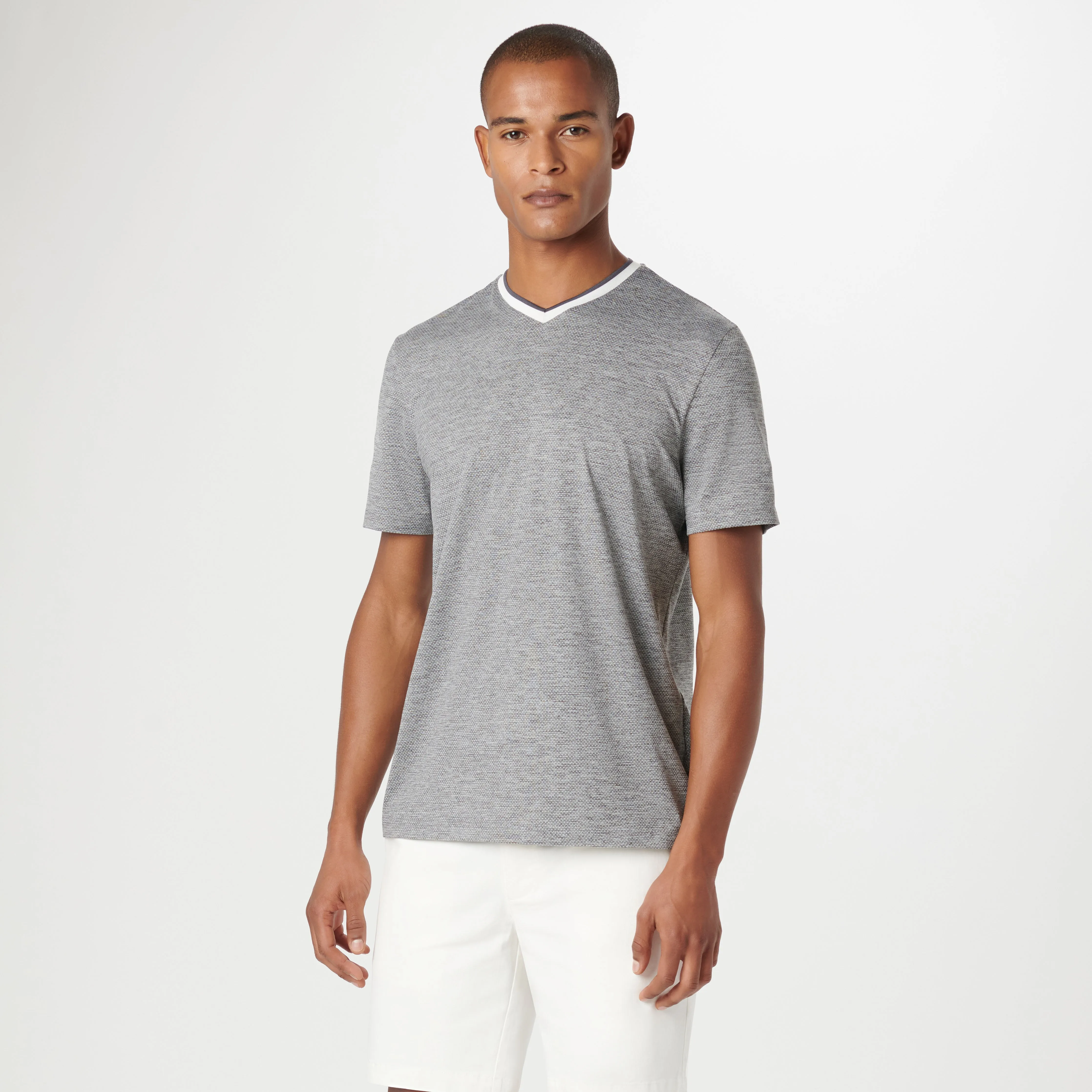 UV50 Performance T-Shirt sold by Bugatchi product image thumbnail 2