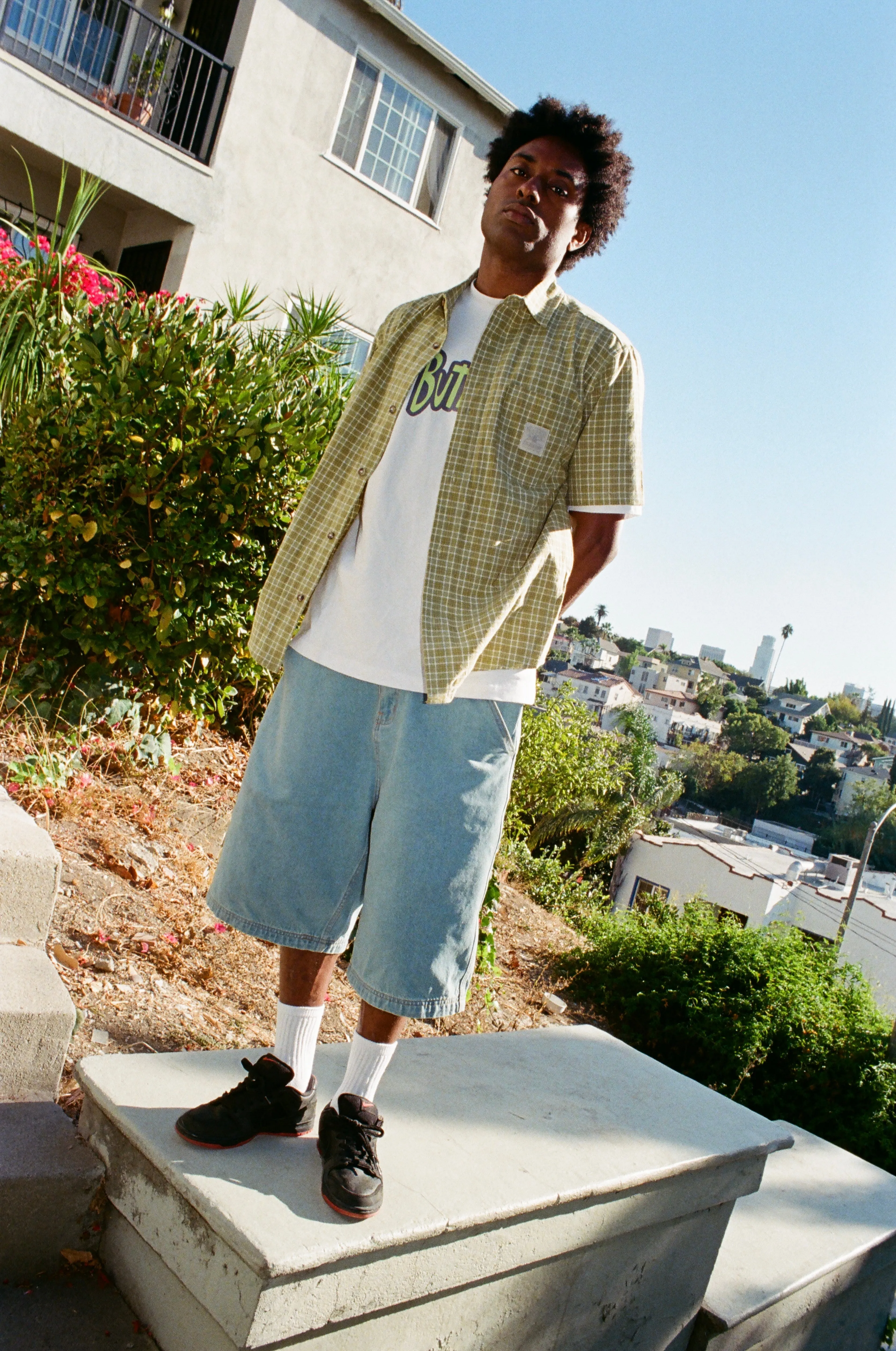 Work Shorts, Distress Washed Indigo sold by Butter product image thumbnail 5