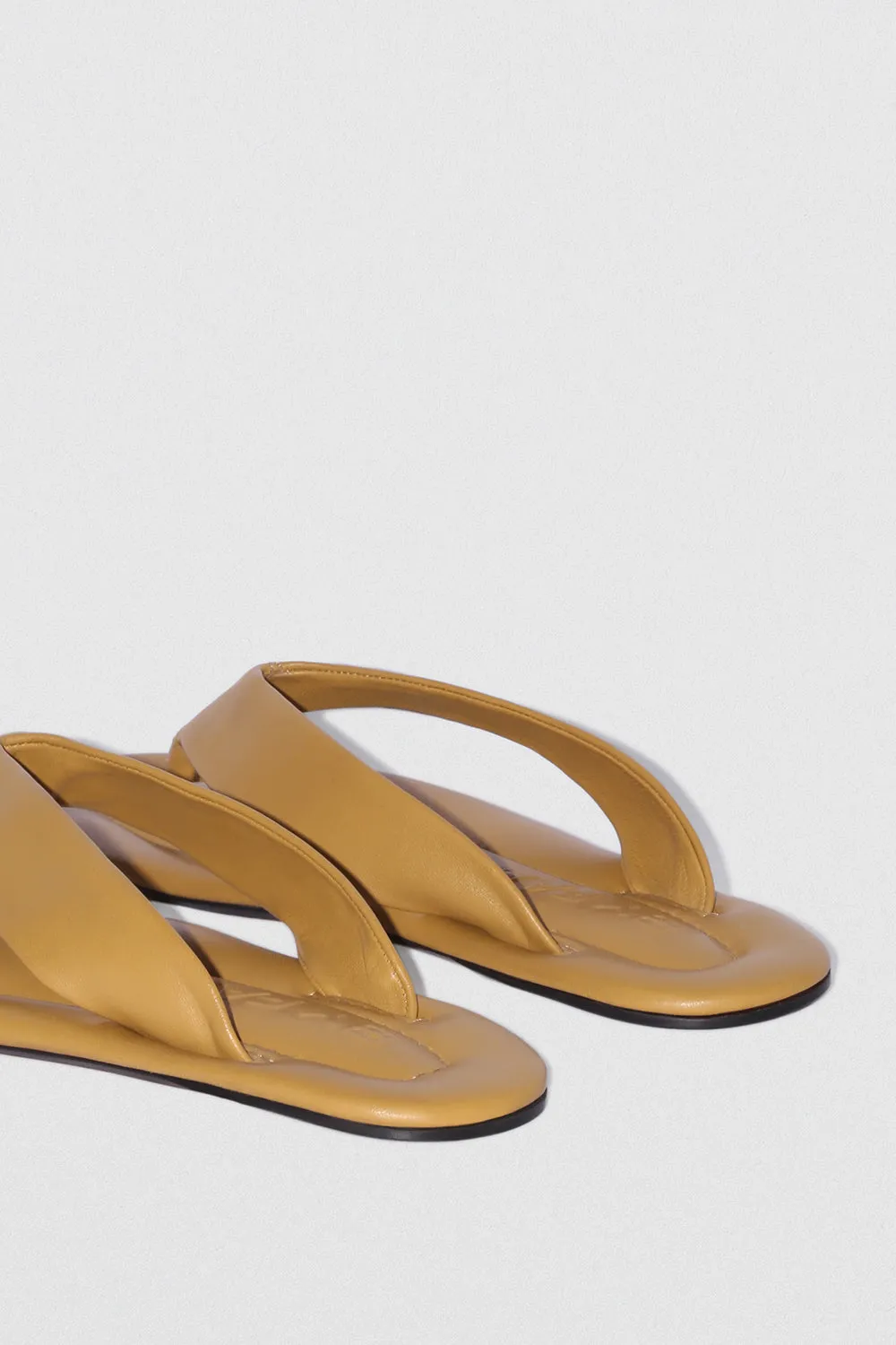 Dasha Cumin Lamb Nappa Leather Flip-Flop Sandal sold by BY FAR product image thumbnail 5