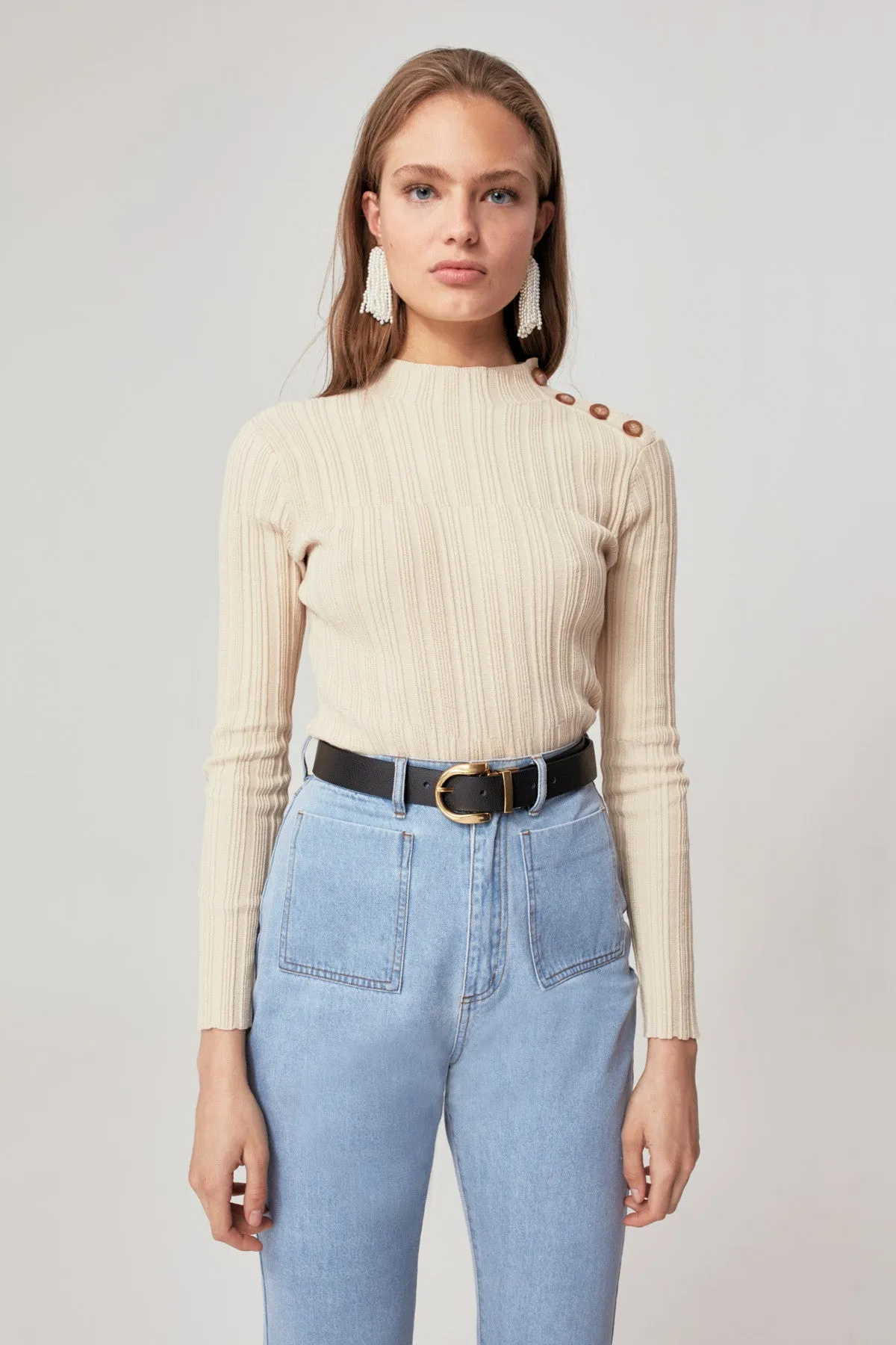 ESSENTIALS REVERSIBLE LEATHER BELT black w butter sold by C/MEO Collective product image thumbnail 4