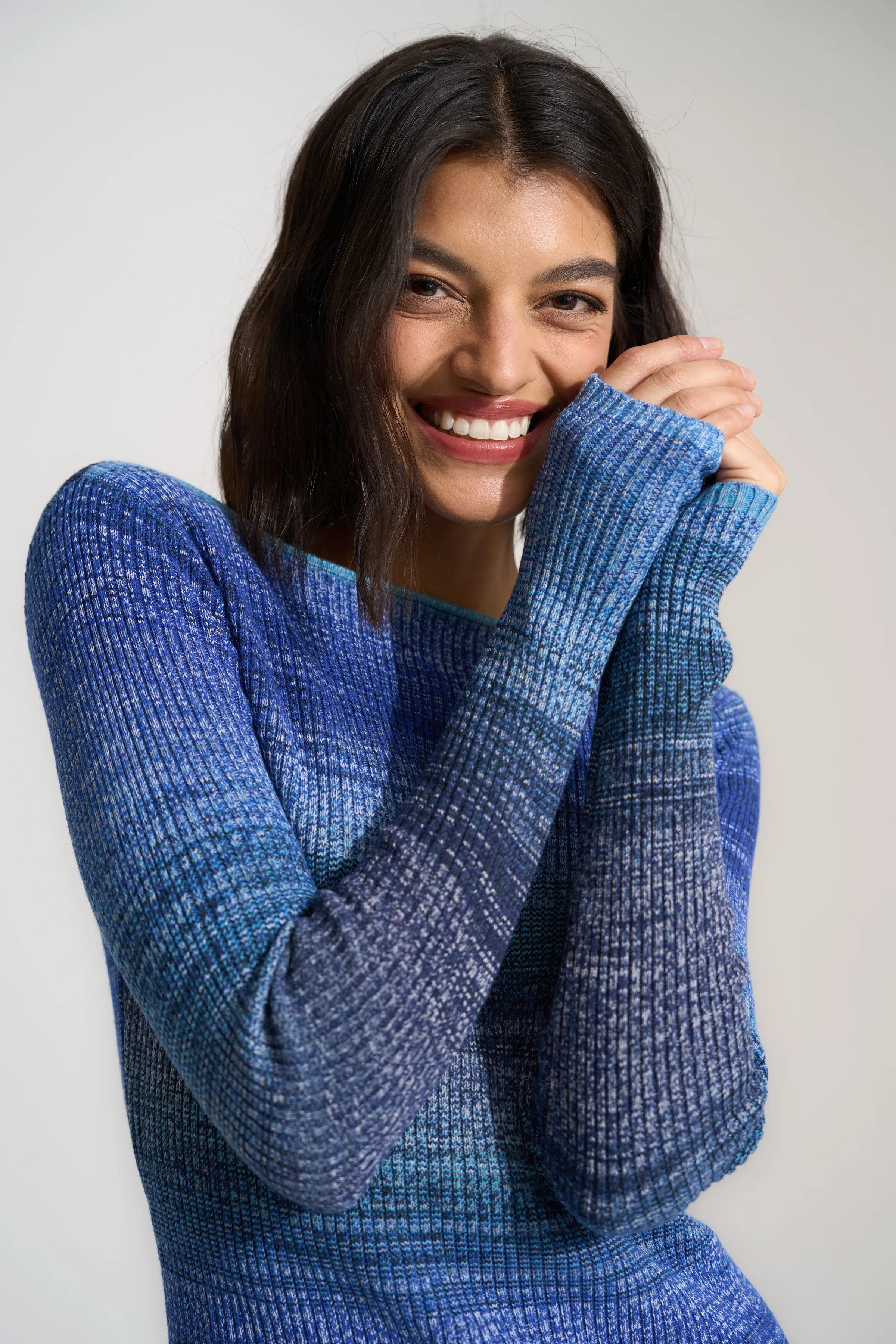 Kyle Mini - Blue sold by Callahan product image thumbnail 2