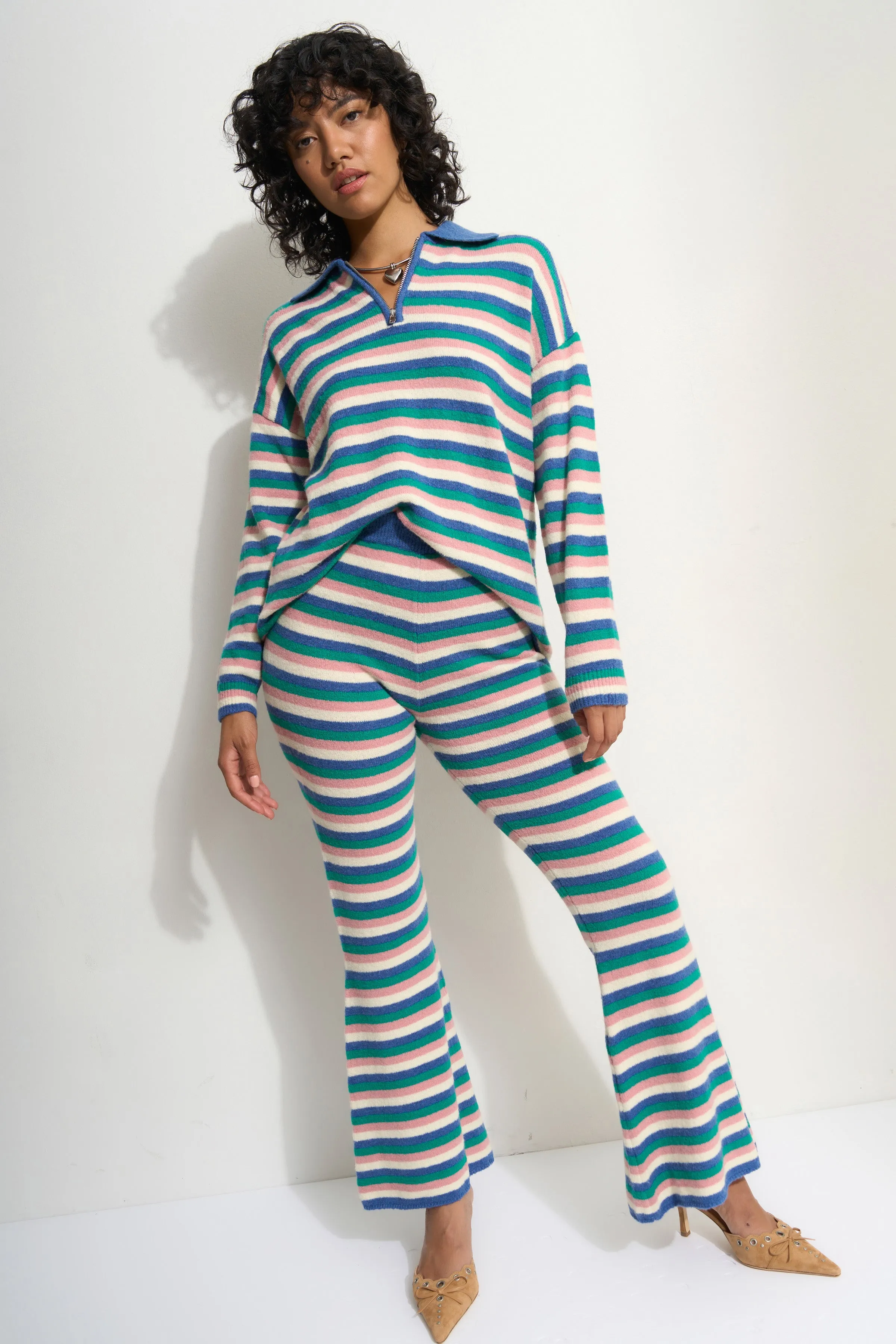 Elin Set sold by Callahan