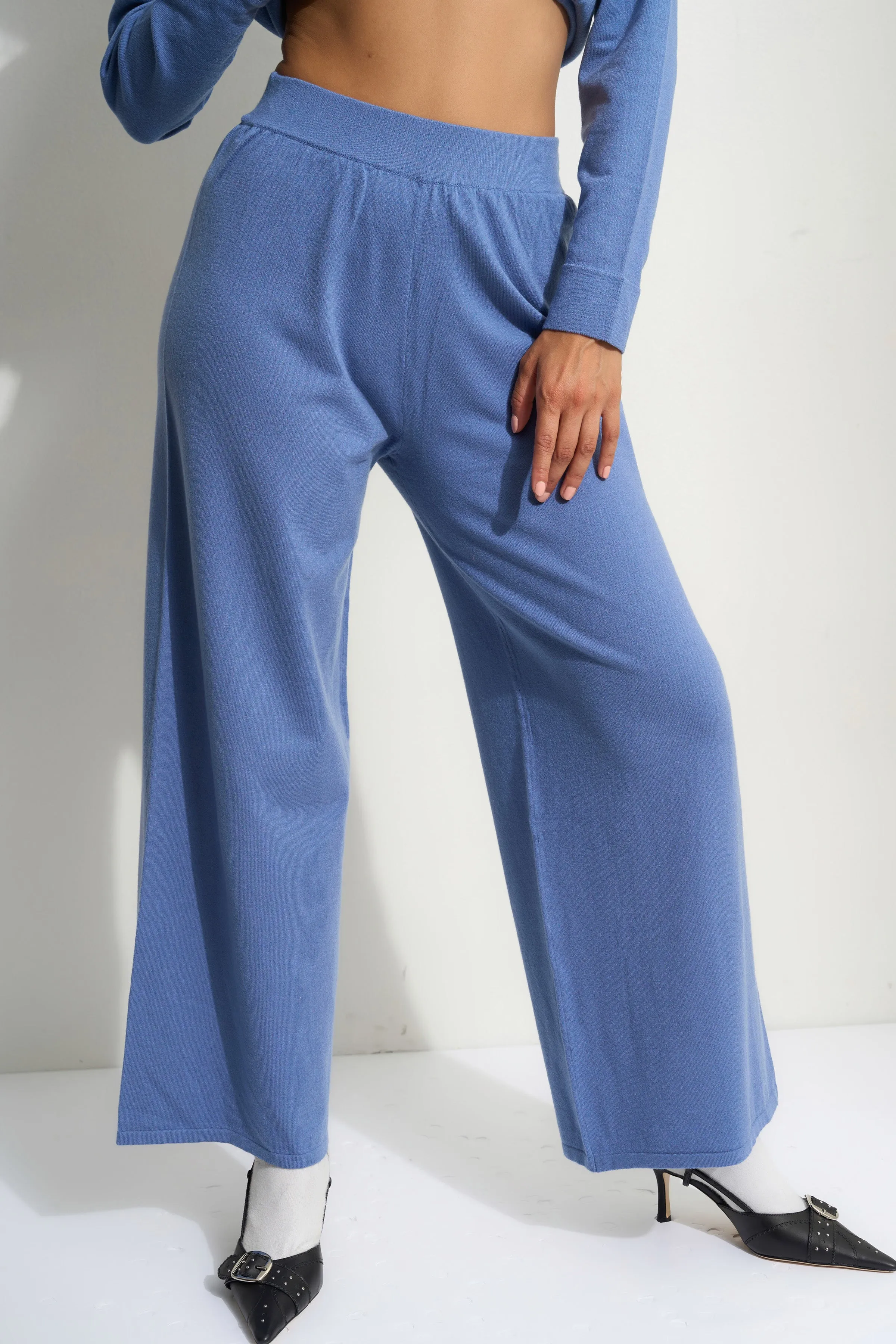Ivy Pant - Blue sold by Callahan
