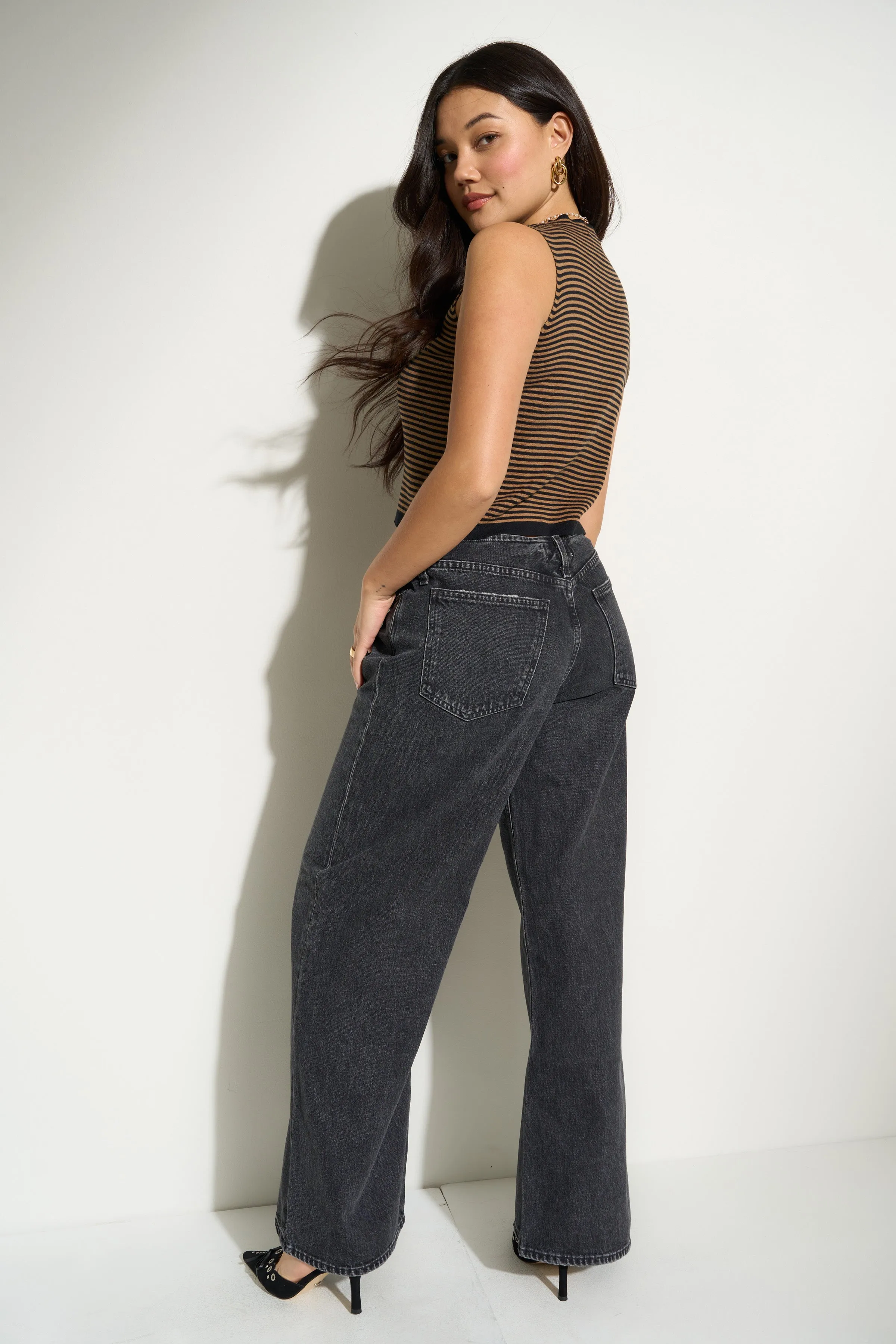 Miles Tank sold by Callahan product image thumbnail 5