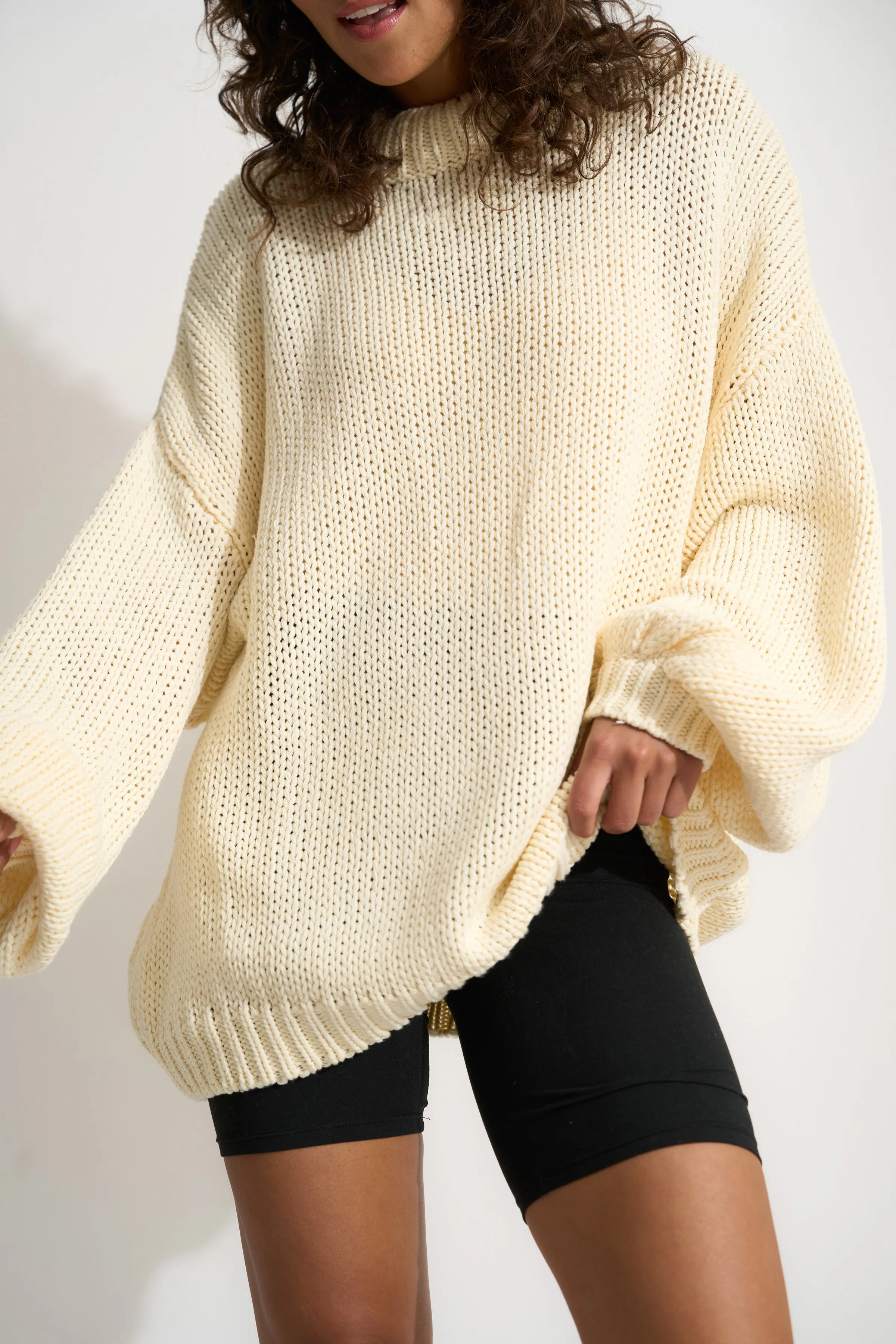 Bellamy Pullover - Creme sold by Callahan