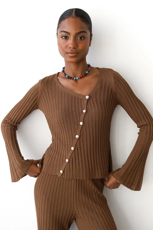 Theresa Ribbed Top - Chocolate made by Callahan