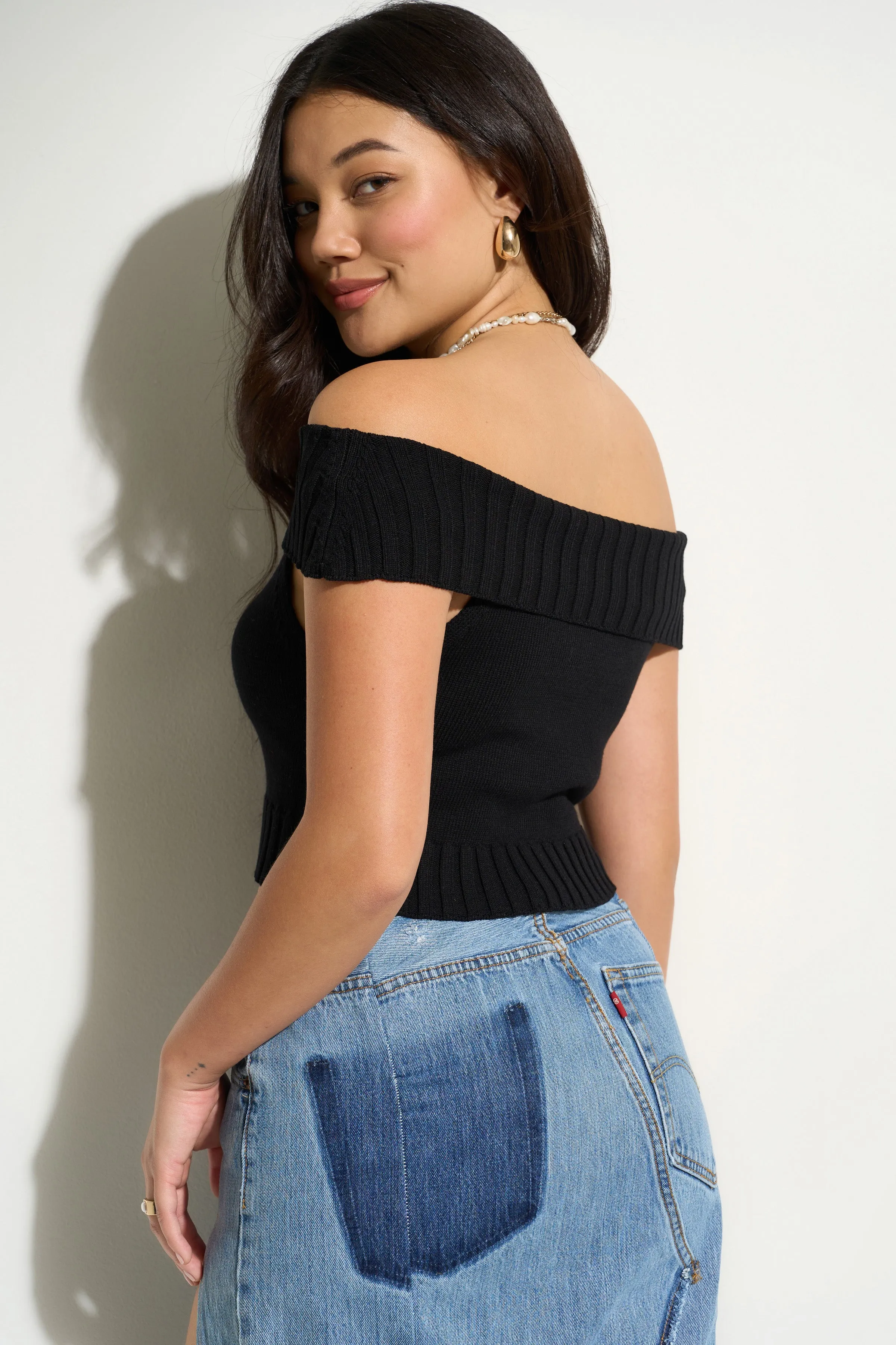 Ellie Top - Black sold by Callahan product image thumbnail 5