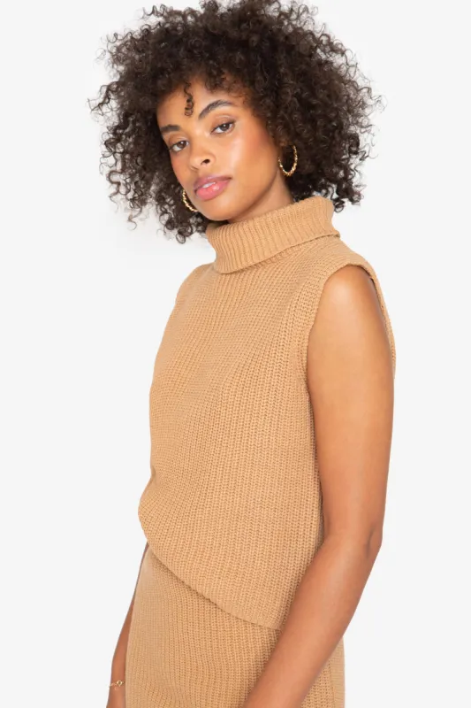 Lyra Top - Coffee sold by Callahan