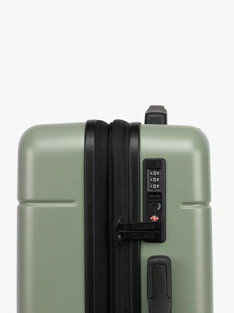 Hue Starter Bundle 8-Piece Set sold by Calpak product image thumbnail 4