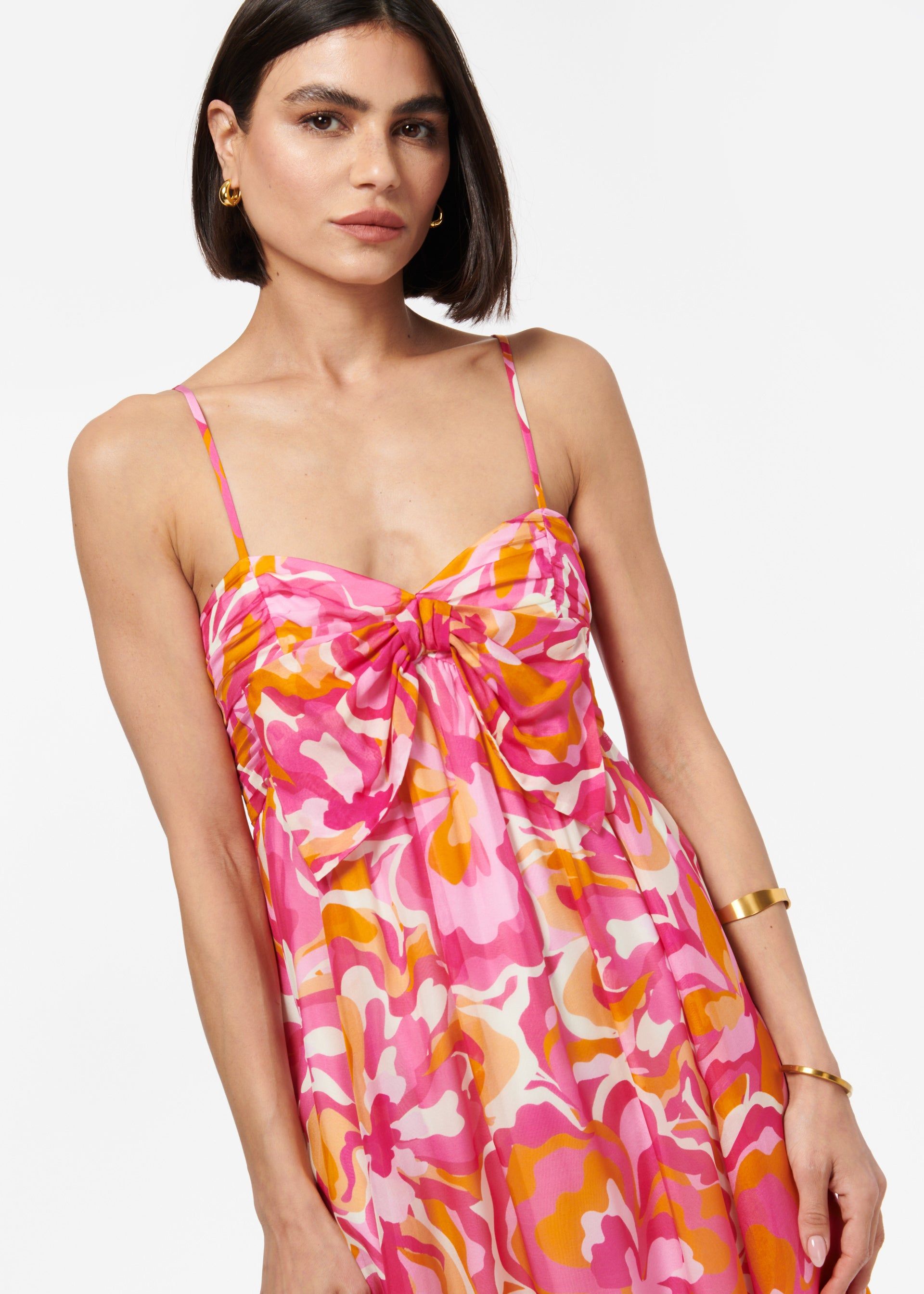Loa Dress Retro Floral sold by Cami NYC product image thumbnail 3