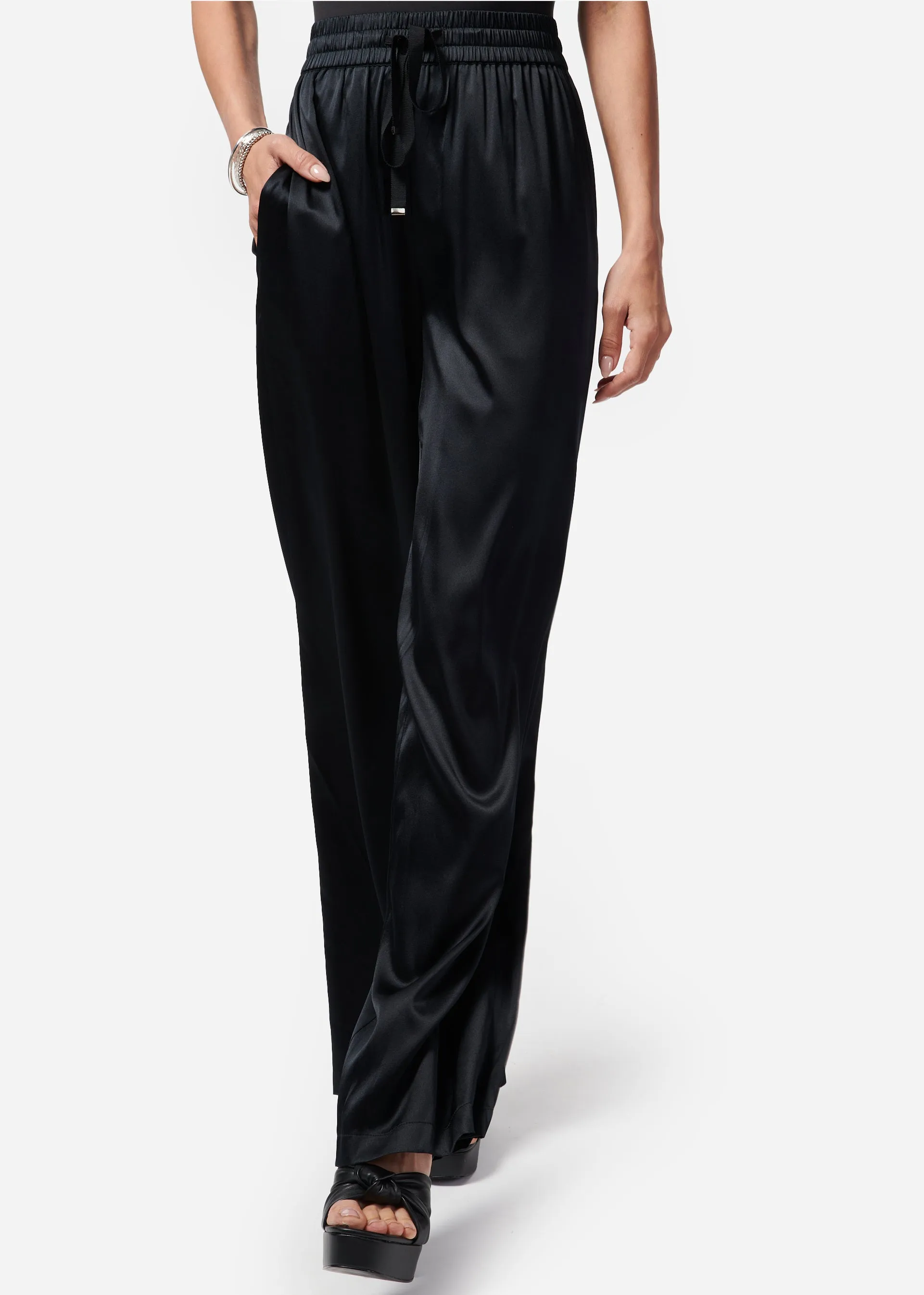Sena Wide Leg Pant Black sold by Cami NYC product image thumbnail 3