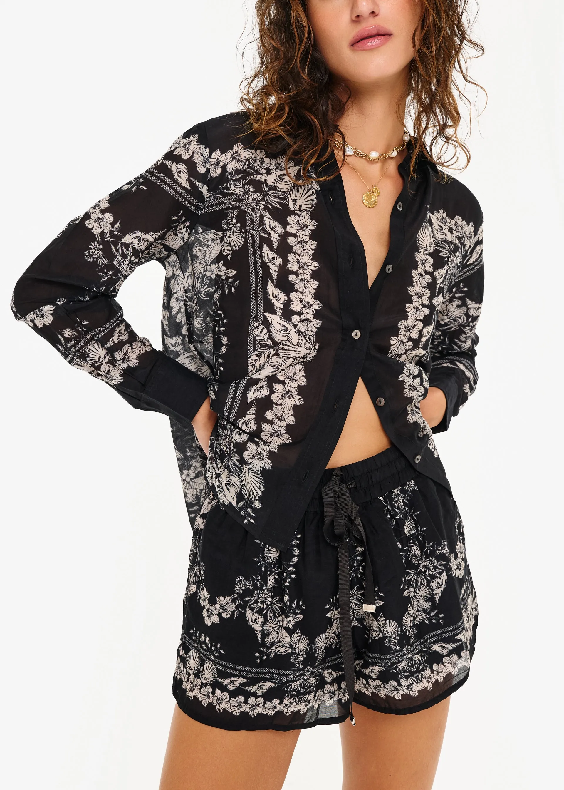 Rafella Top Black Seasidebandana sold by CAMI product image thumbnail 5