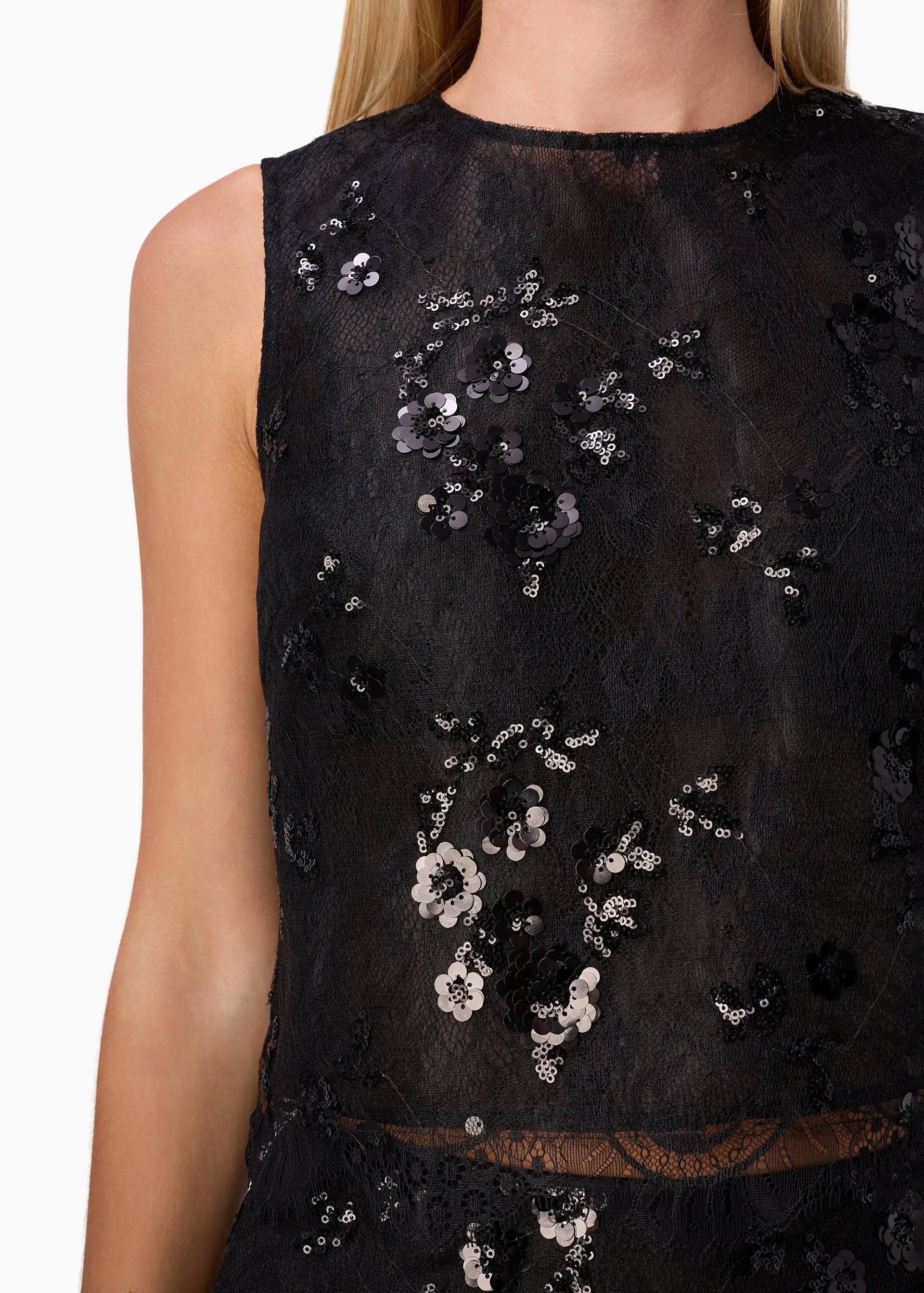 Aracely Sequin Lace Cropped Top Black sold by CAMI product image thumbnail 2