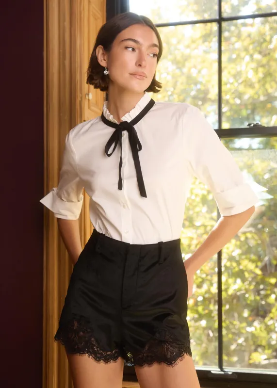 Mariana High Rise Velvet Short Black made by CAMI