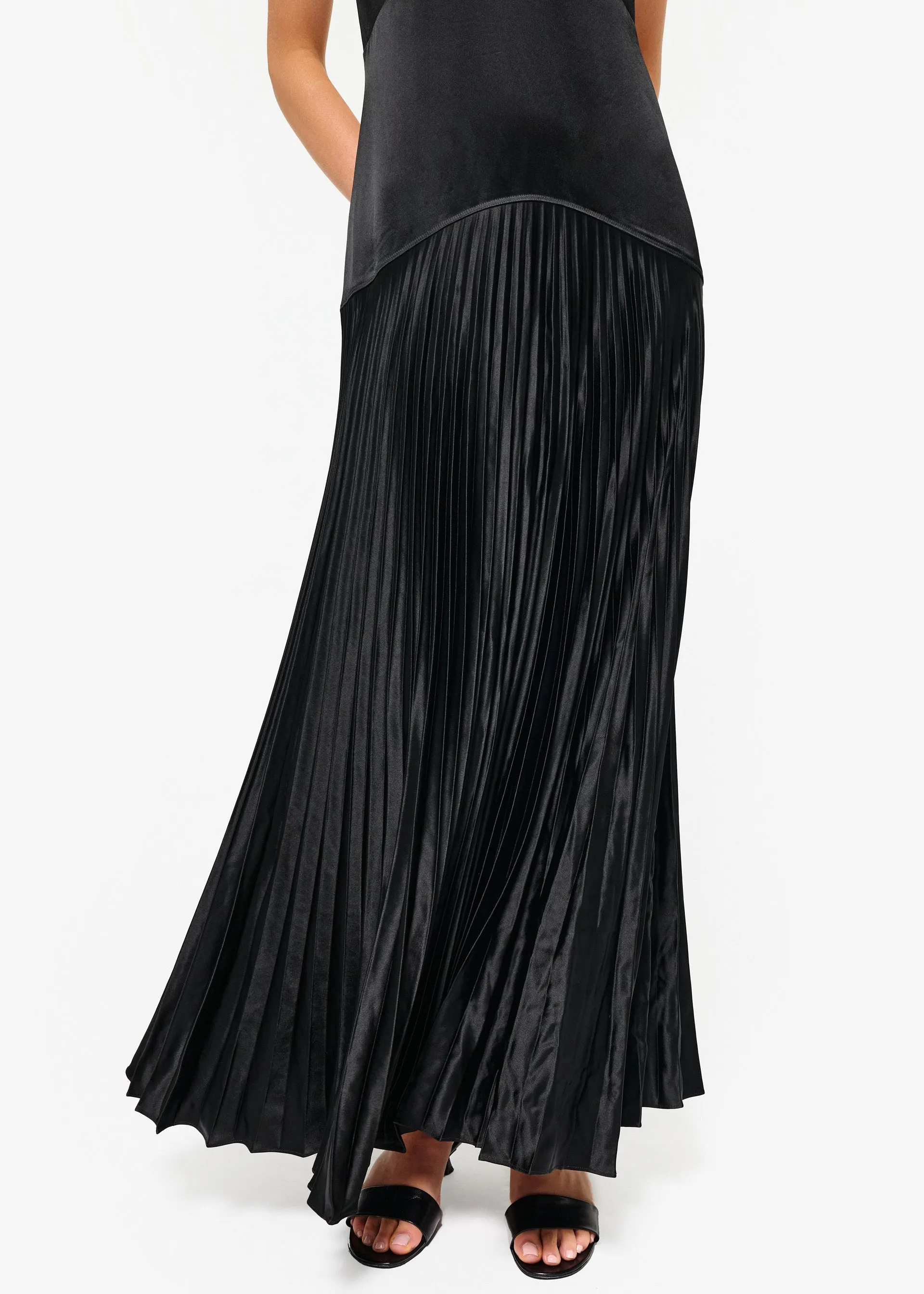 Jennelyn Pleated Gown Black sold by Cami NYC product image thumbnail 3