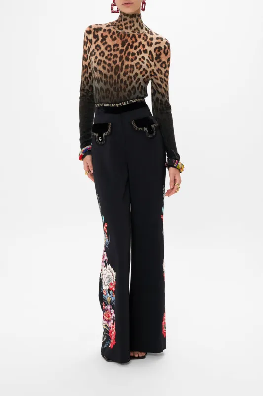 FITTED TURTLE NECK KNIT VOLENDAM DOLLS made by Camilla