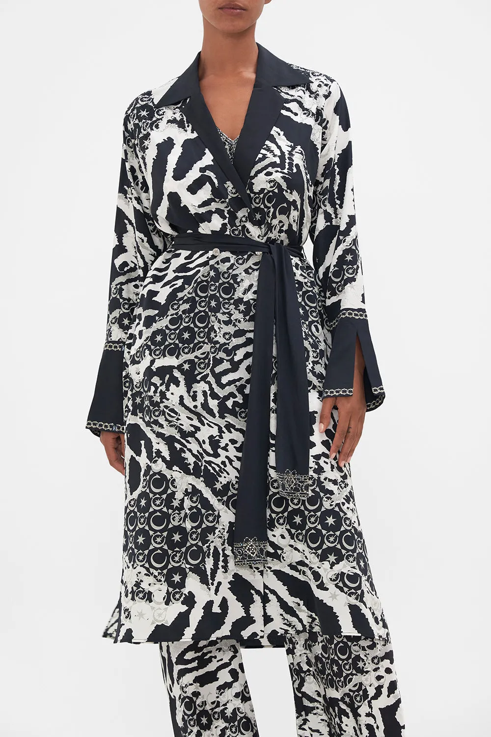 SPLIT CUFF SOFT COAT FELINE FANTASY sold by Camilla product image thumbnail 5