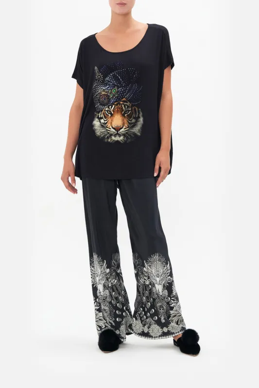 LOOSE FIT TEE FOREVER FAMILY sold by Camilla