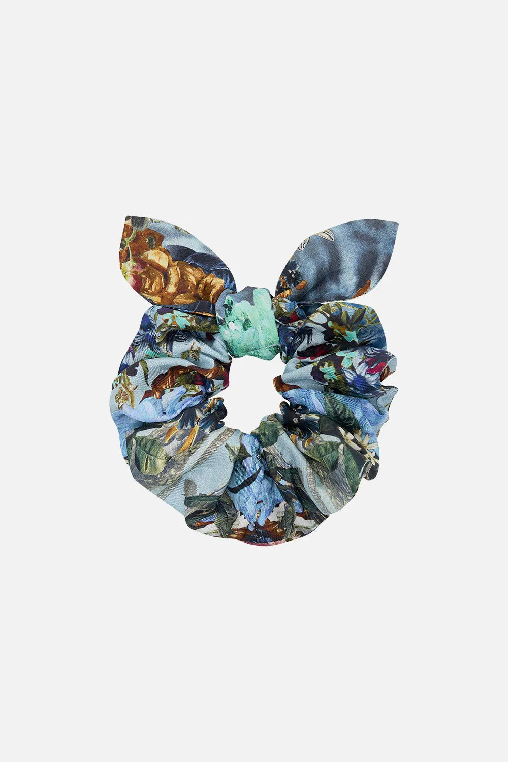 SCRUNCHIE LETTERS TO LEO sold by Camilla