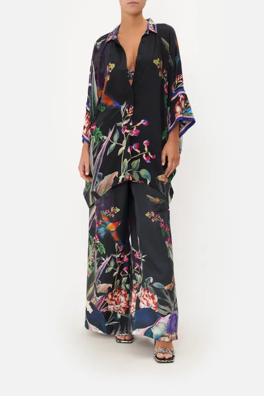 BATWING SHIRT PARADISO PLACE sold by Camilla