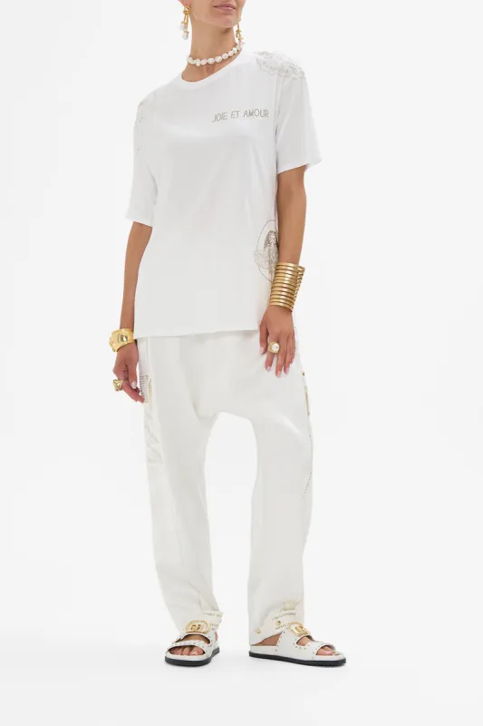 OVERSIZED BAND TEE - WHITE VALLEY OF THE QUEENS sold by Camilla