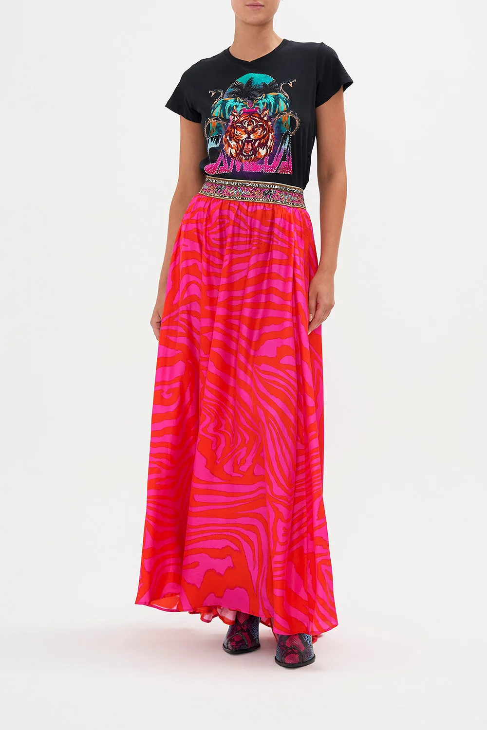 SLIM FIT ROUND NECK T-SHIRT ZEBRA ZONE sold by Camilla