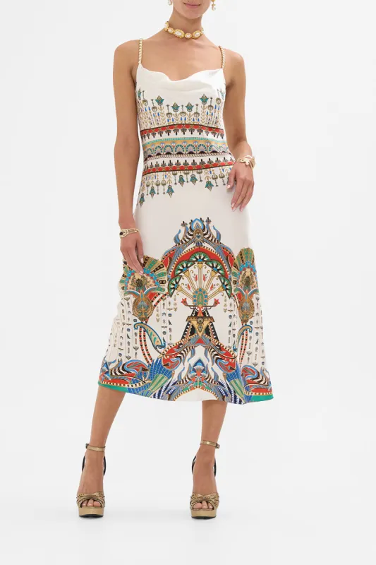 LONG BIAS SLIP VALLEY OF THE QUEENS sold by Camilla
