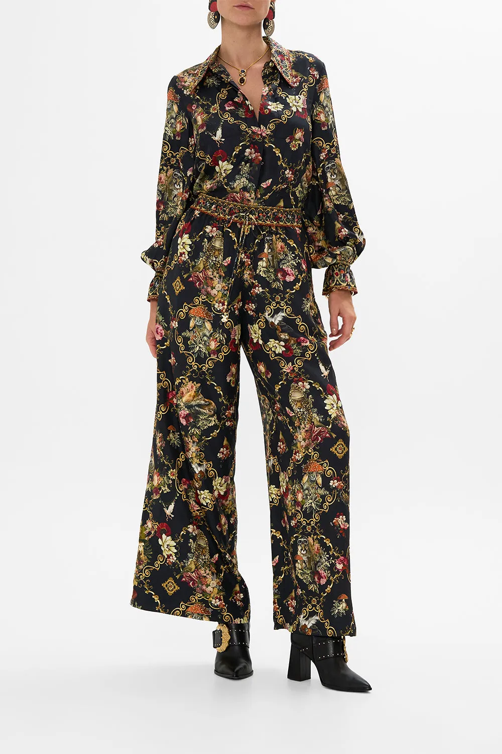 STRAIGHT LEG PANT TOLD IN THE TAPESTRY sold by Camilla