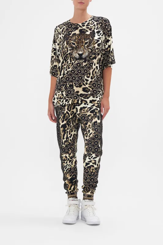 RELAXED BODY AND SLEEVE TEE WILDCAT SOIREE sold by Camilla