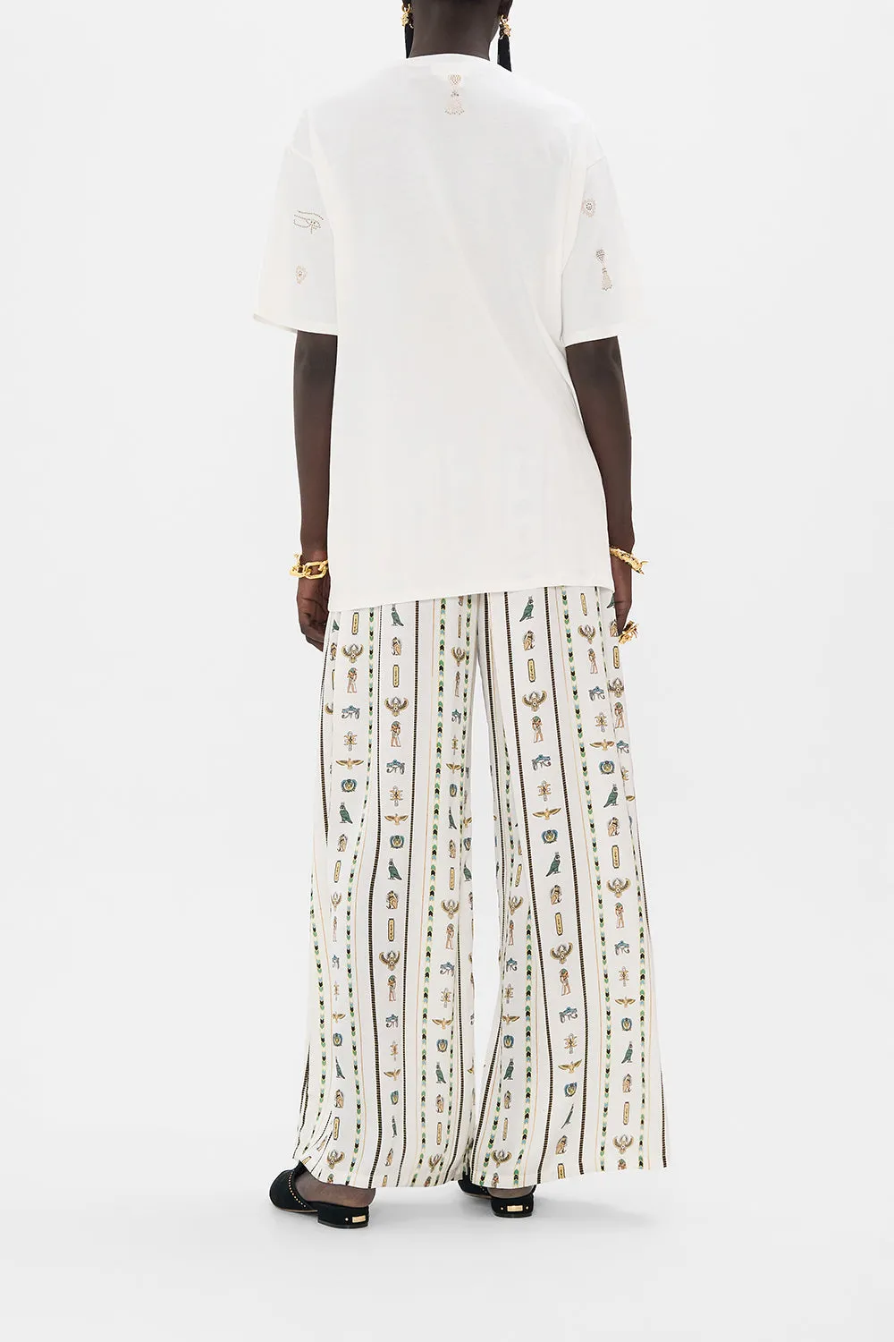 OVERSIZED BAND TEE - WHITE VALLEY OF THE QUEENS sold by Camilla product image thumbnail 3