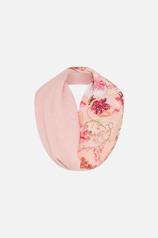 DOUBLE SIDED SCARF BLOSSOMS AND BRUSHSTROKES sold by Camilla